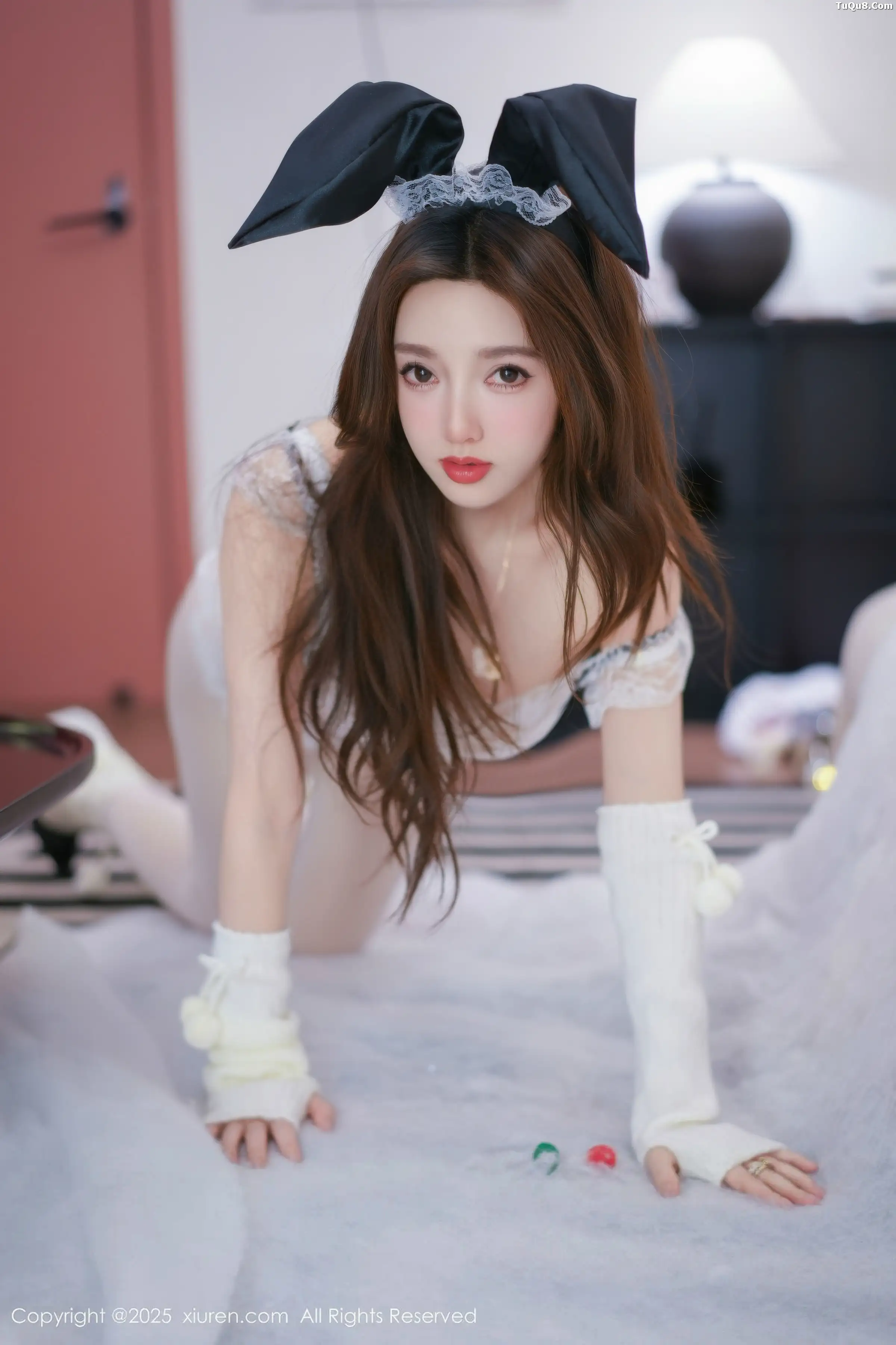 [秀人网] 2025.12.24 No.11152 Twins- 桃桃#[77P]-32
