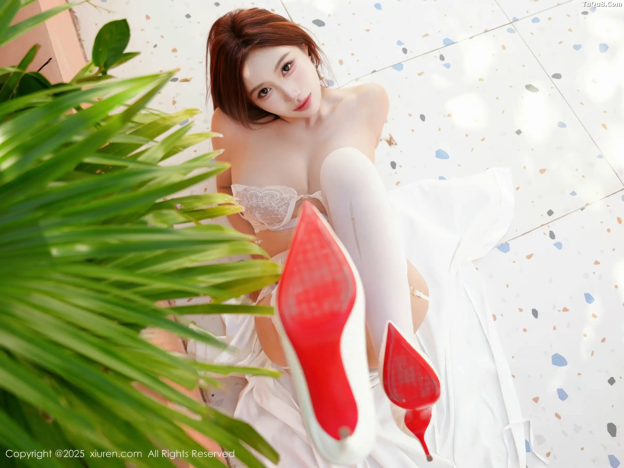 [秀人网] 2025.12.31 No.11185 金允希#[74P]-6