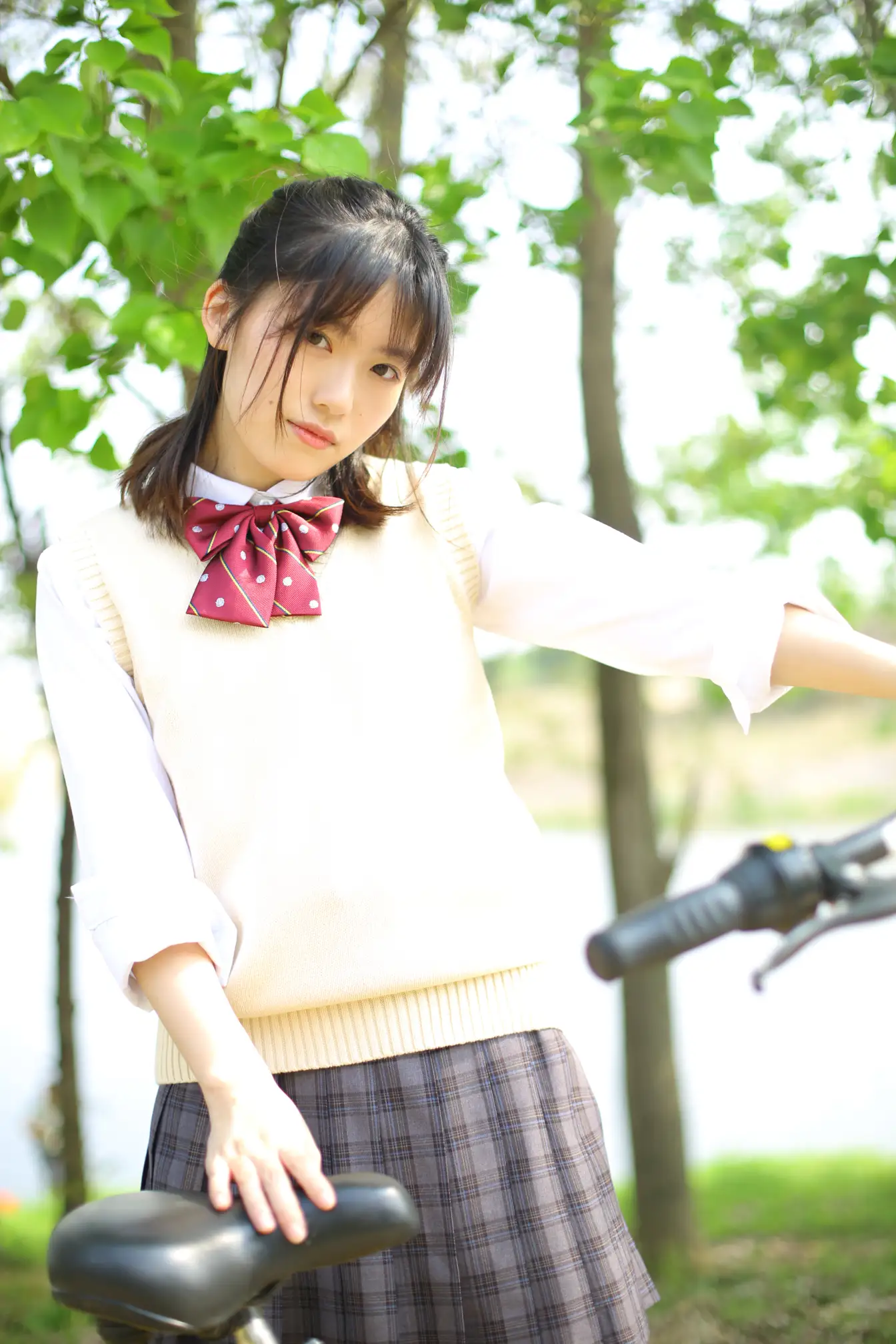 [艺图语] 2022.07.11 Vol.1443 – 青春之旅 雪梨大王#[26P]-23