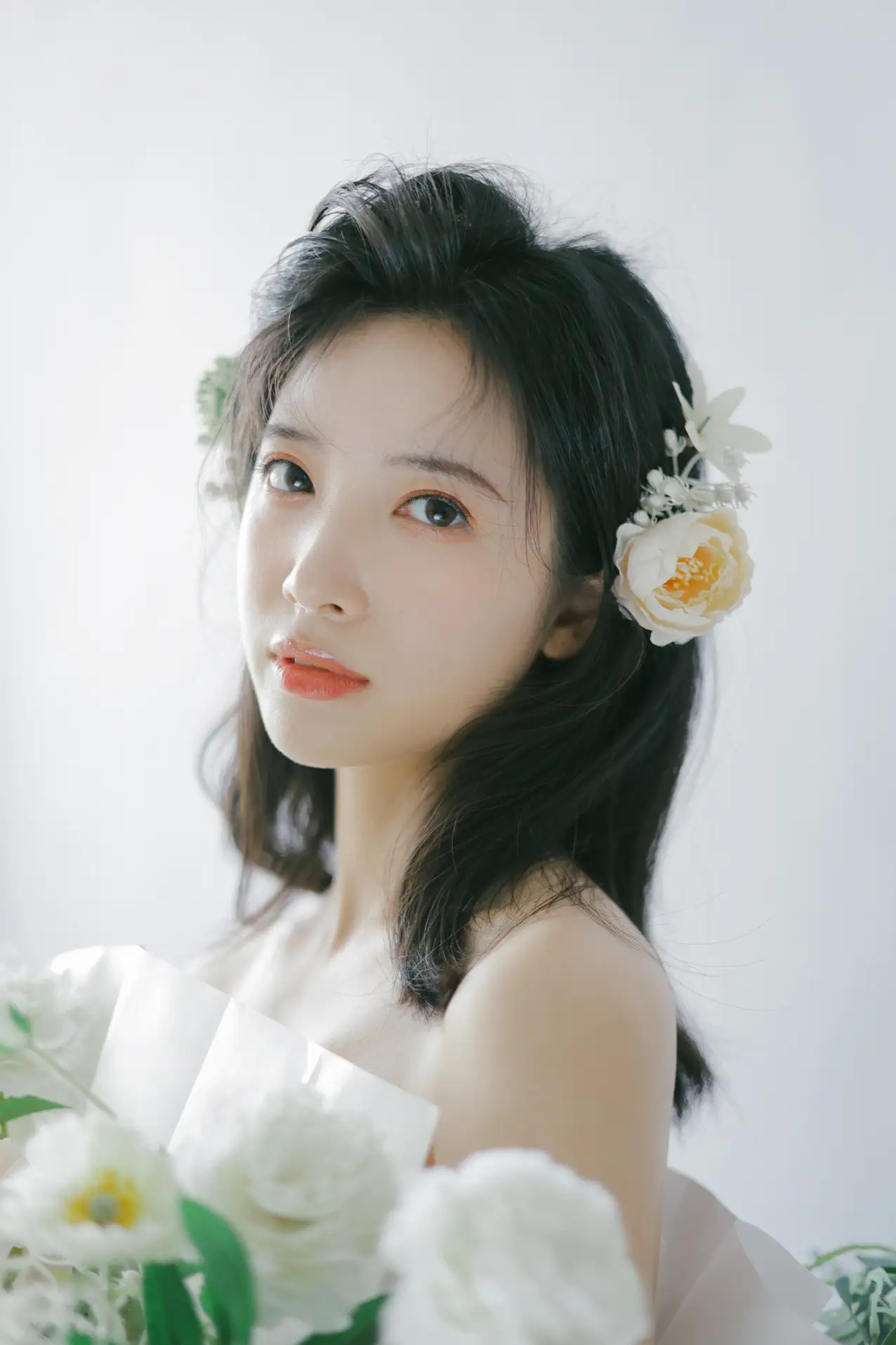 [艺图语] 2022.07.26 Vol.1541 – 花束女孩 一只阿梦崽#[32P]-5