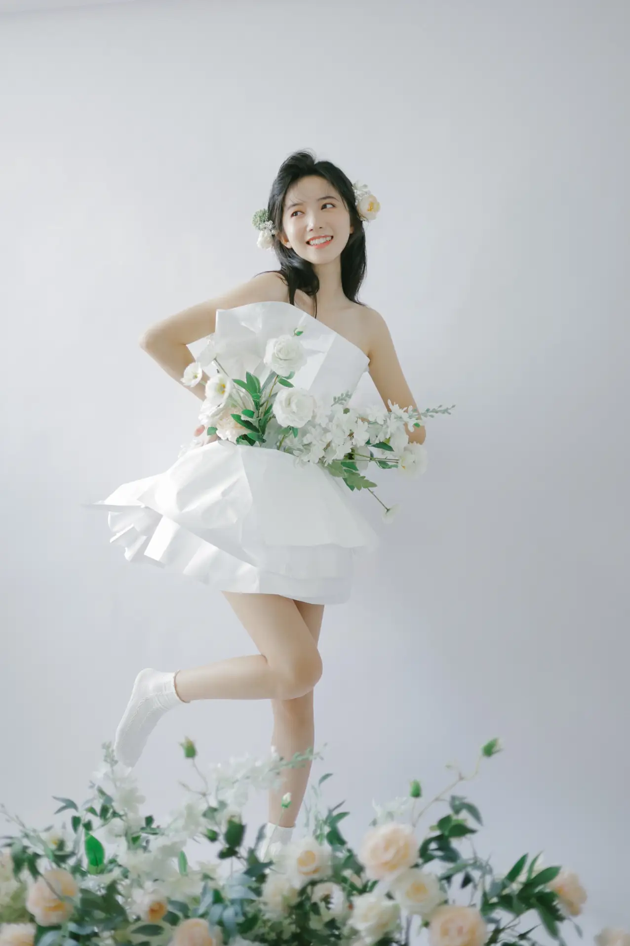 [艺图语] 2022.07.26 Vol.1541 – 花束女孩 一只阿梦崽#[32P]-7