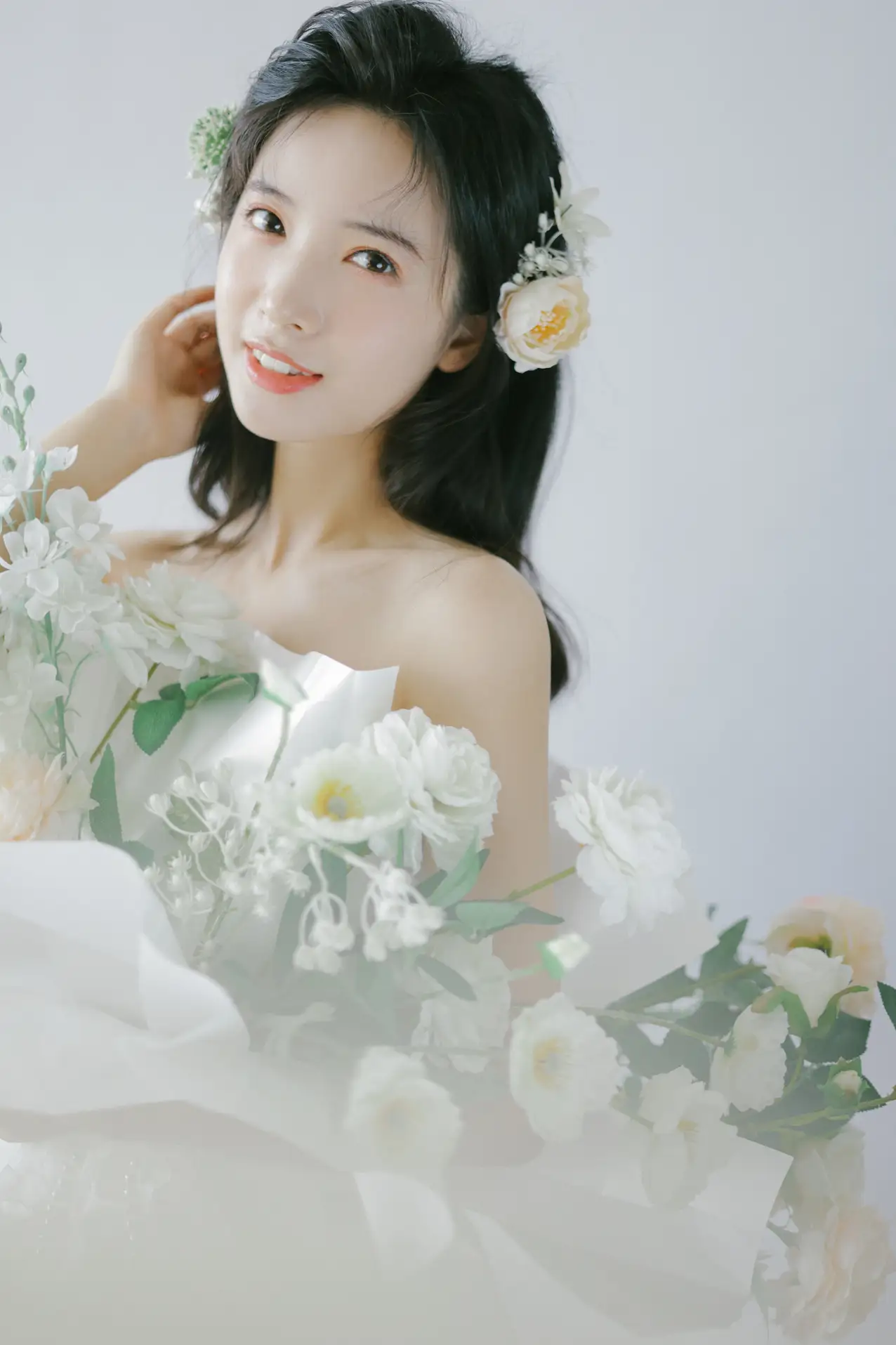 [艺图语] 2022.07.26 Vol.1541 – 花束女孩 一只阿梦崽#[32P]-3