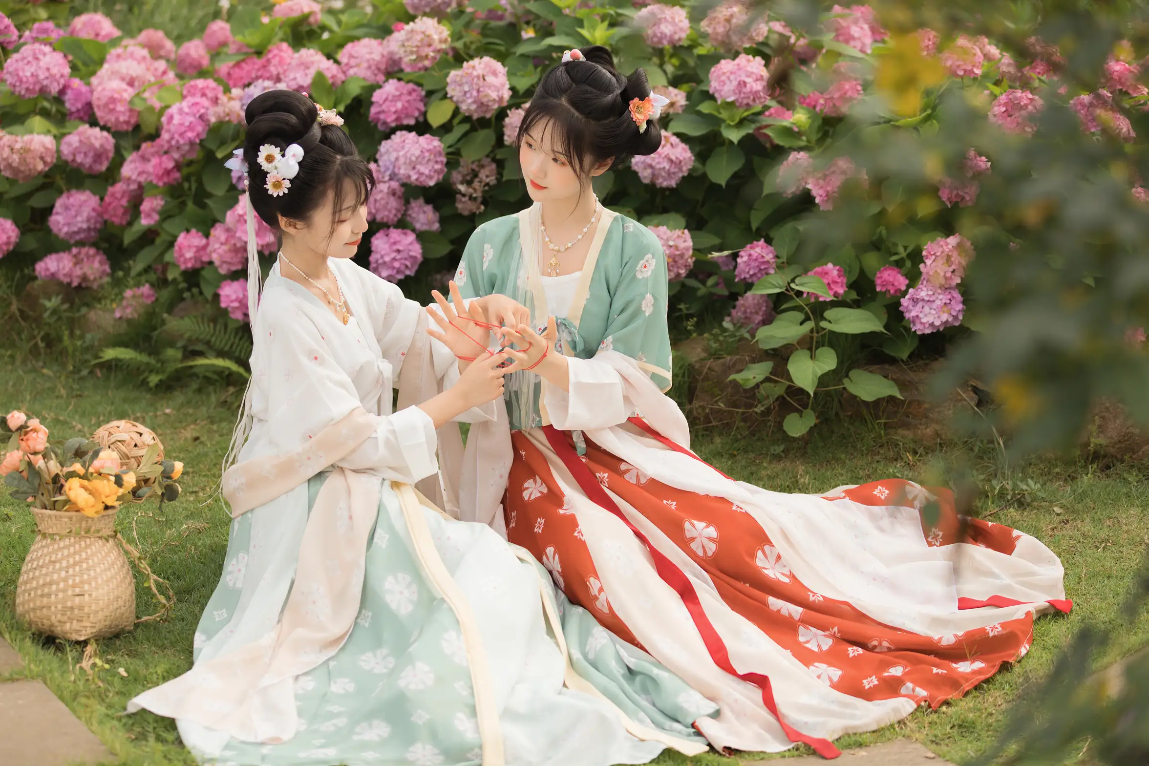 [艺图语] 2021.08.21 Vol.159 – 春日宴 miki小包子#[23P]-13