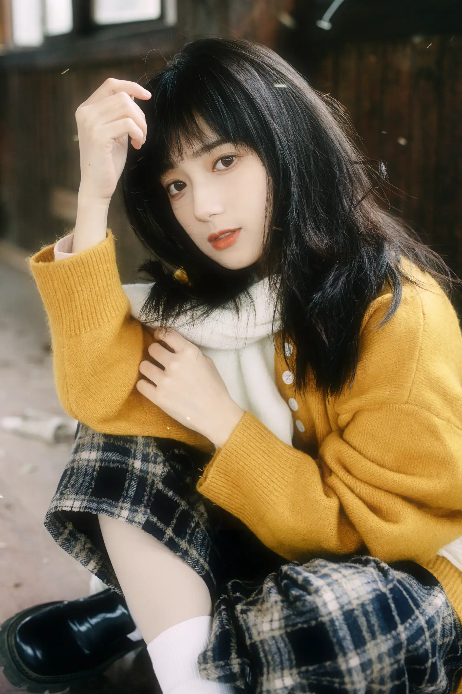 [艺图语] 2021.12.07 Vol.485 – 阴天小木屋 月半了吧#[32P]-25