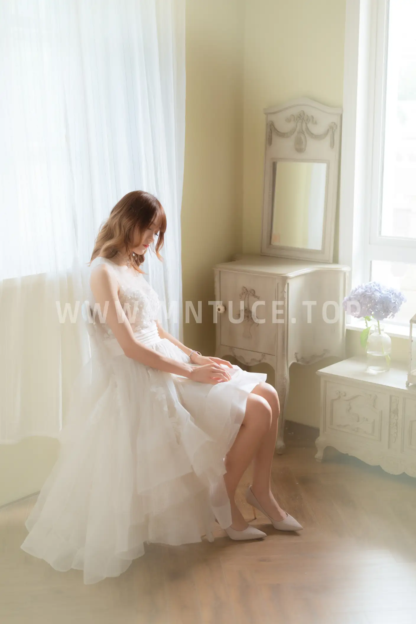[艺图语] 2022.06.13 Vol.1170 – 人间四月天 兔子Zzz不吃胡萝卜#[31P]-14