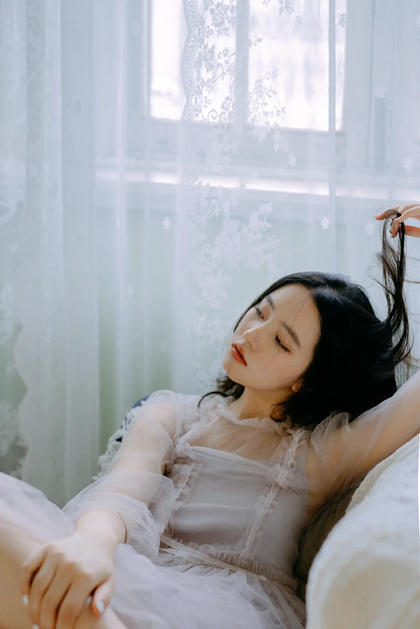 [艺图语] 2022.06.22 Vol.1261 – 紫色的纱 幽灵胡子#[22P]-1