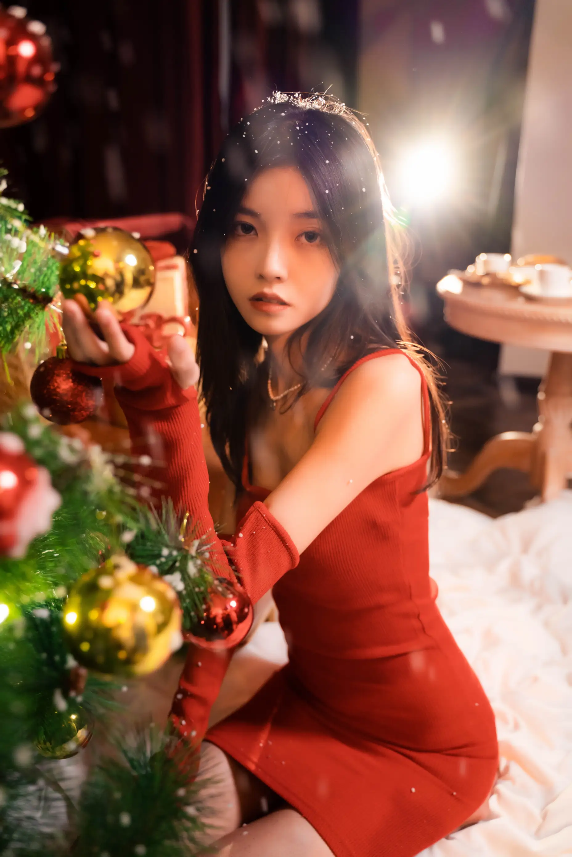 [艺图语] 2022.02.15 Vol.805 – 圣诞夜 李欣欣#[24P]-24