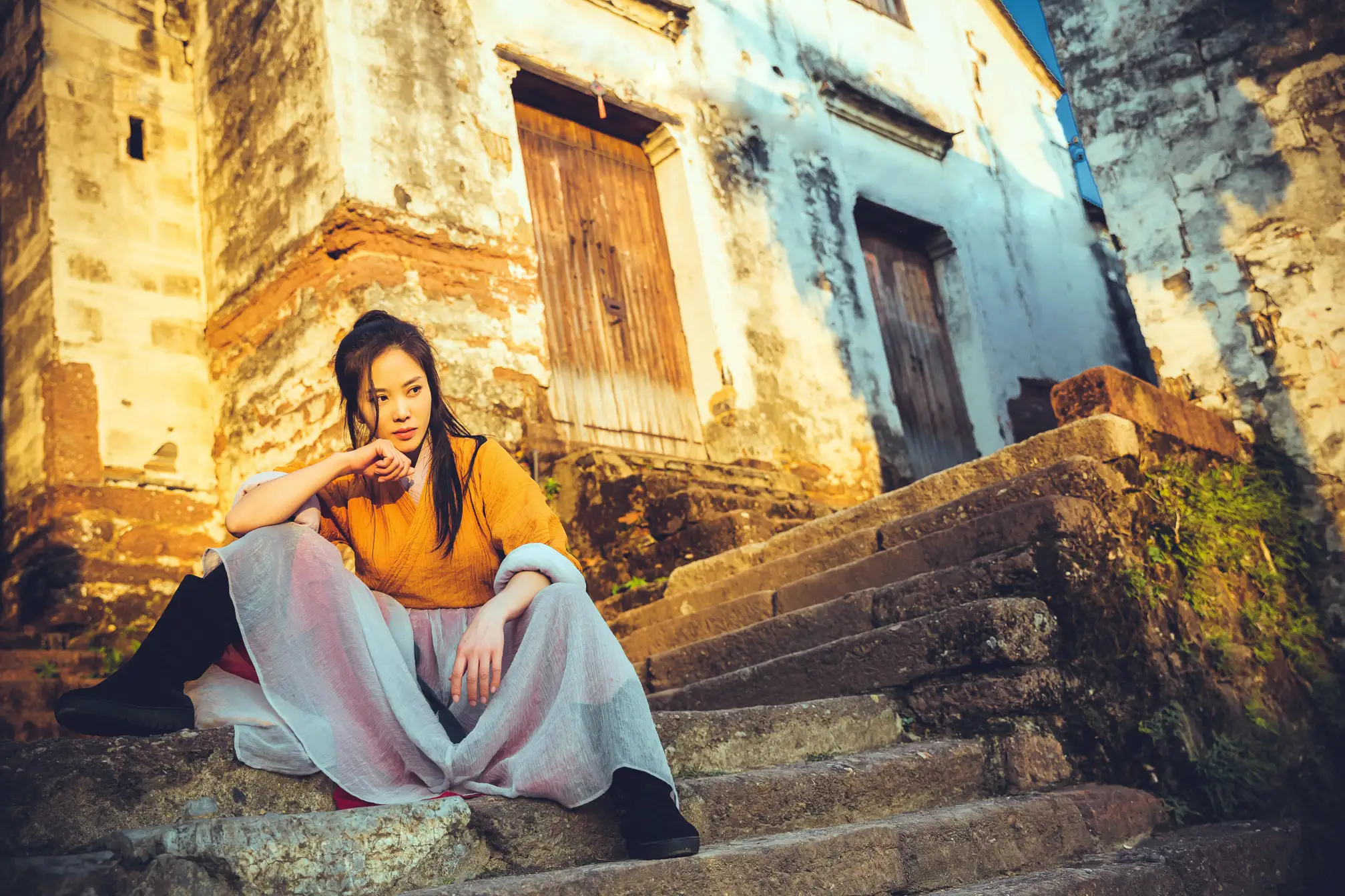 [艺图语] 2022.01.05 Vol.596 – 侠女 毛娅绮#[44P]-1