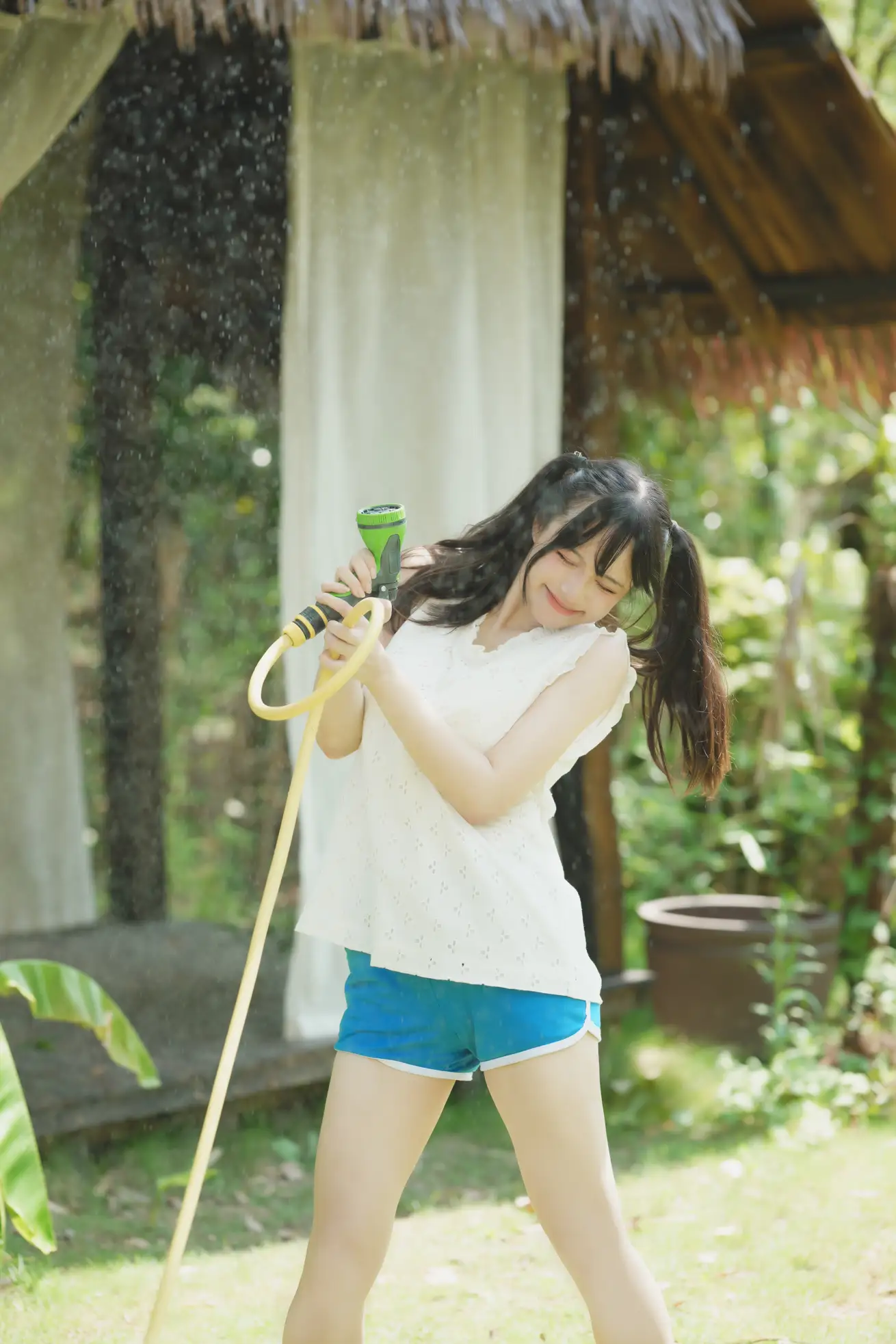 [艺图语] 2022.09.05 Vol.1877 – 夏日少女与西瓜 贰加六#[39P]-3