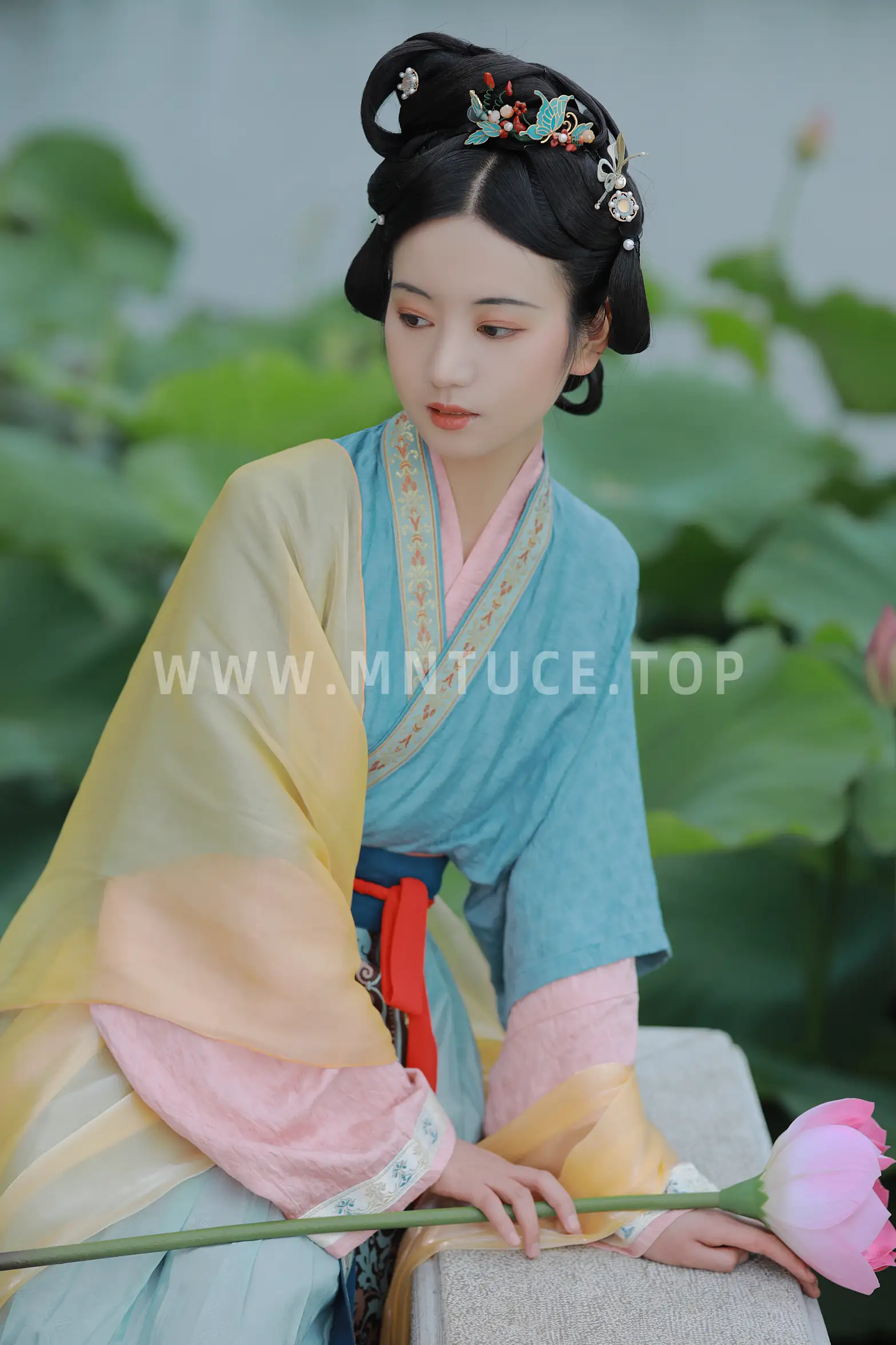 [艺图语] 2022.08.12 Vol.1687 – 夏日长 瑜瑾#[39P]-18