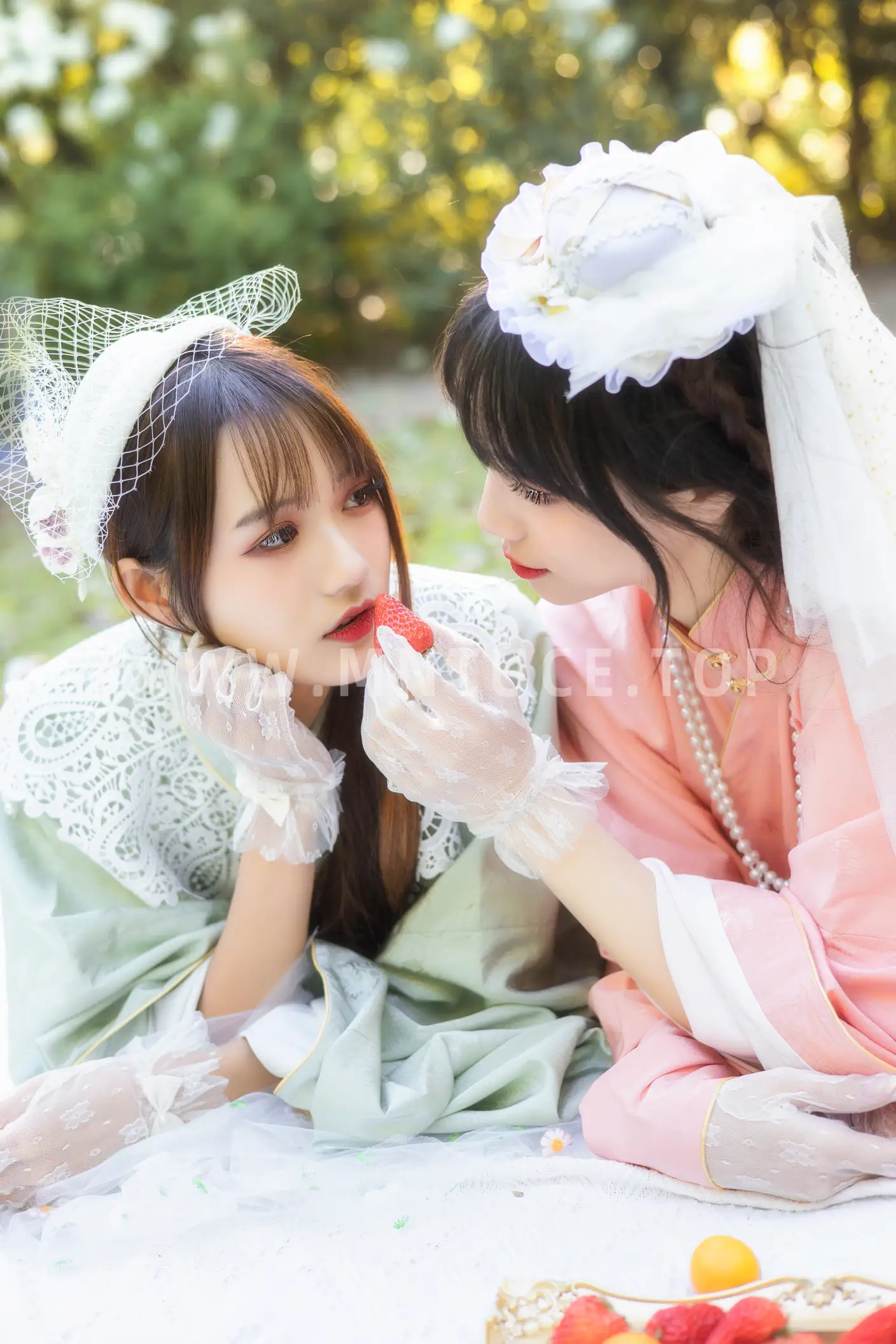 [艺图语] 2022.06.14 Vol.1179 – 踏春 贰加六#[33P]-14