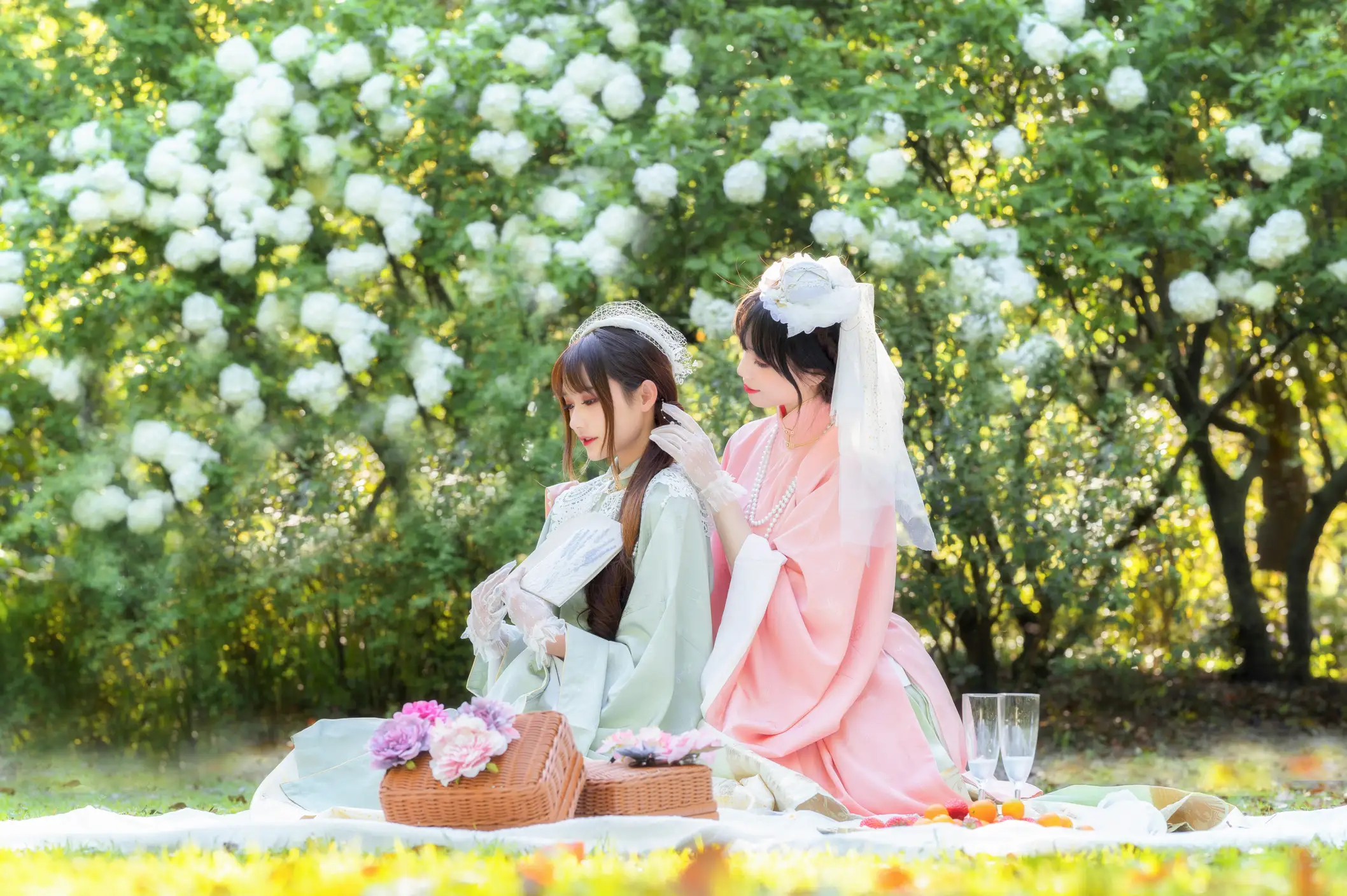 [艺图语] 2022.06.14 Vol.1179 – 踏春 贰加六#[33P]-32