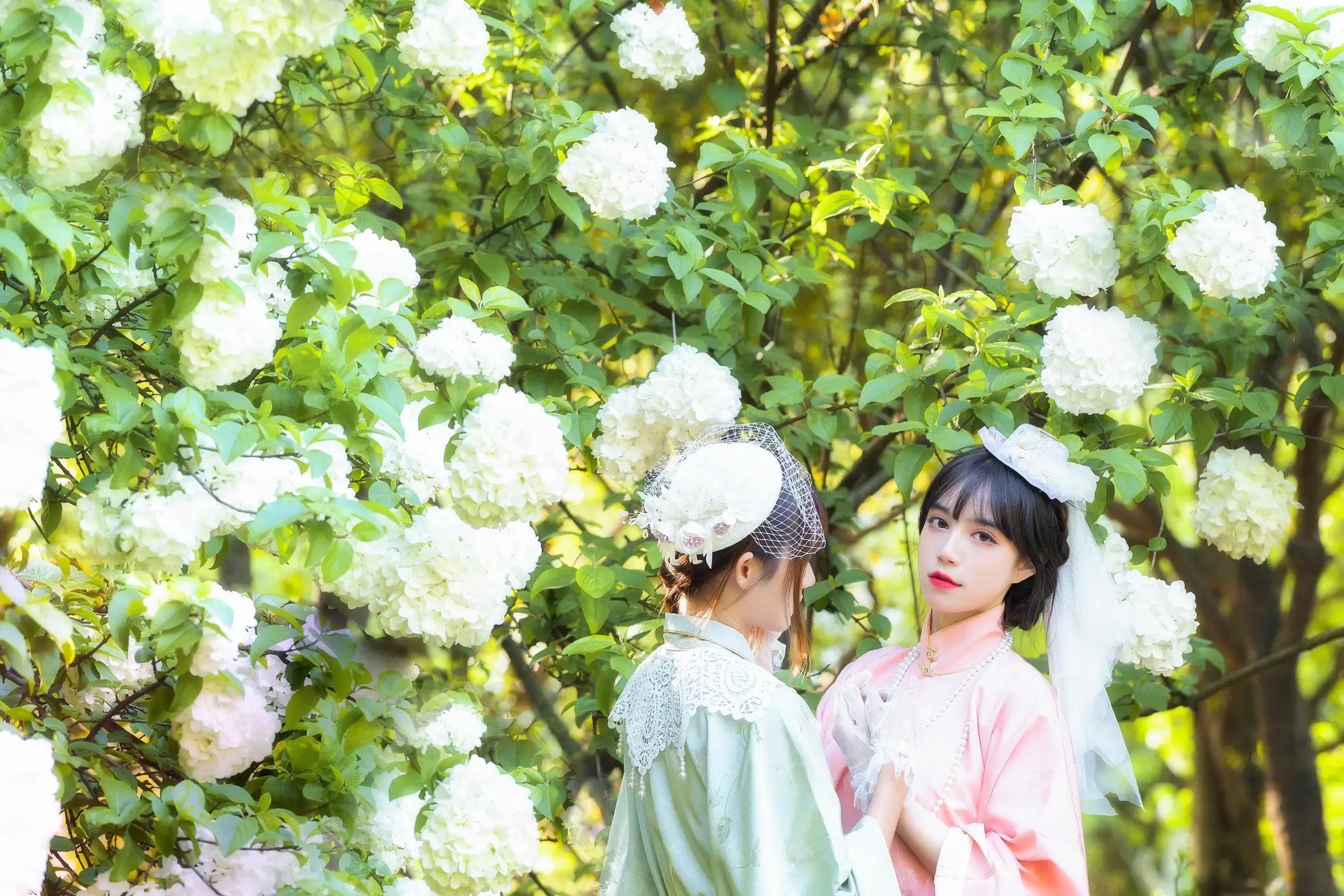 [艺图语] 2022.06.14 Vol.1179 – 踏春 贰加六#[33P]-33