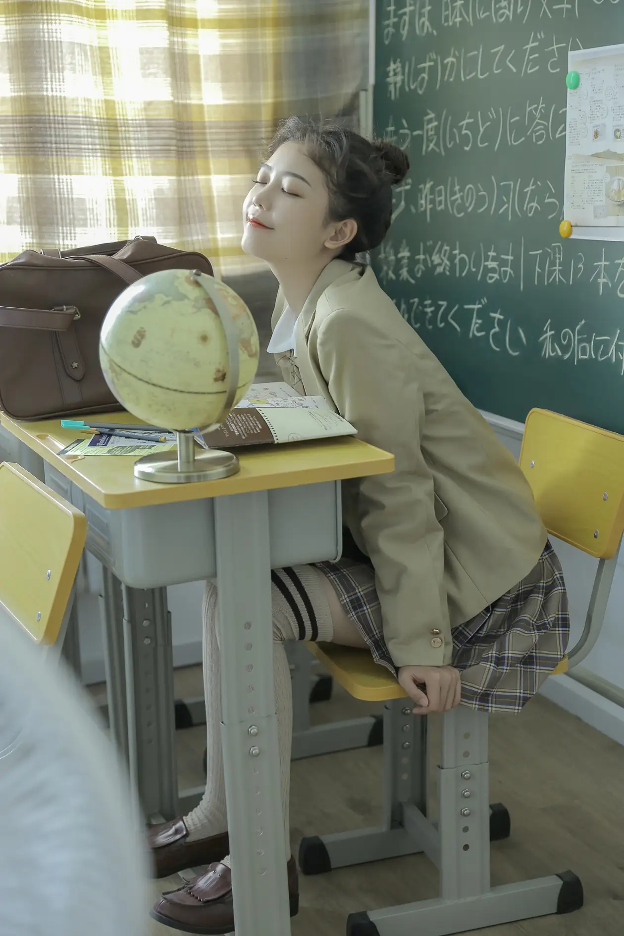 [艺图语] 2022.08.06 Vol.1640 – 下课一起走 仙女软本人#[29P]-23