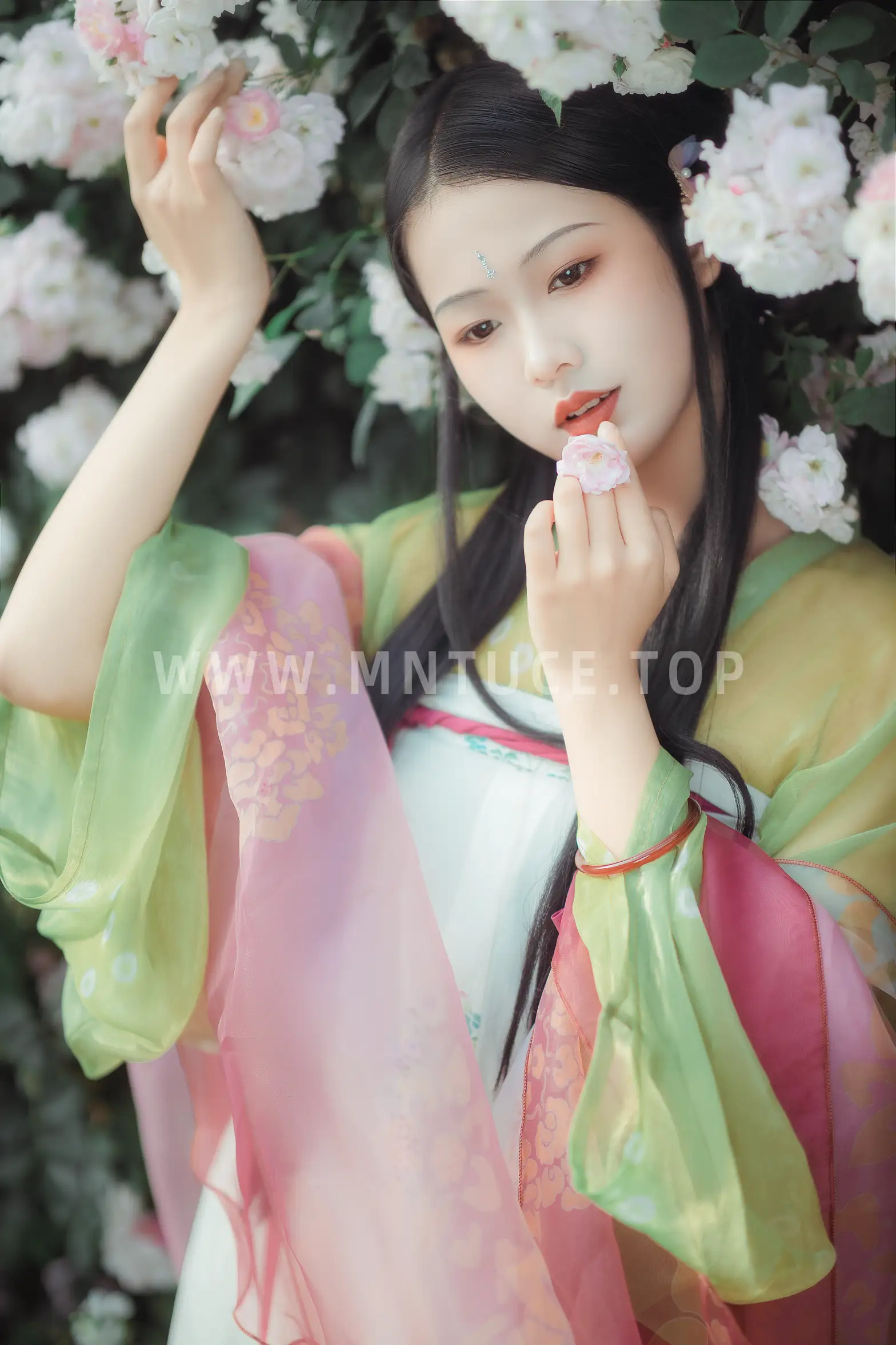 [艺图语] 2022.09.14 Vol.1949 – 蔷薇 若韵#[23P]-18