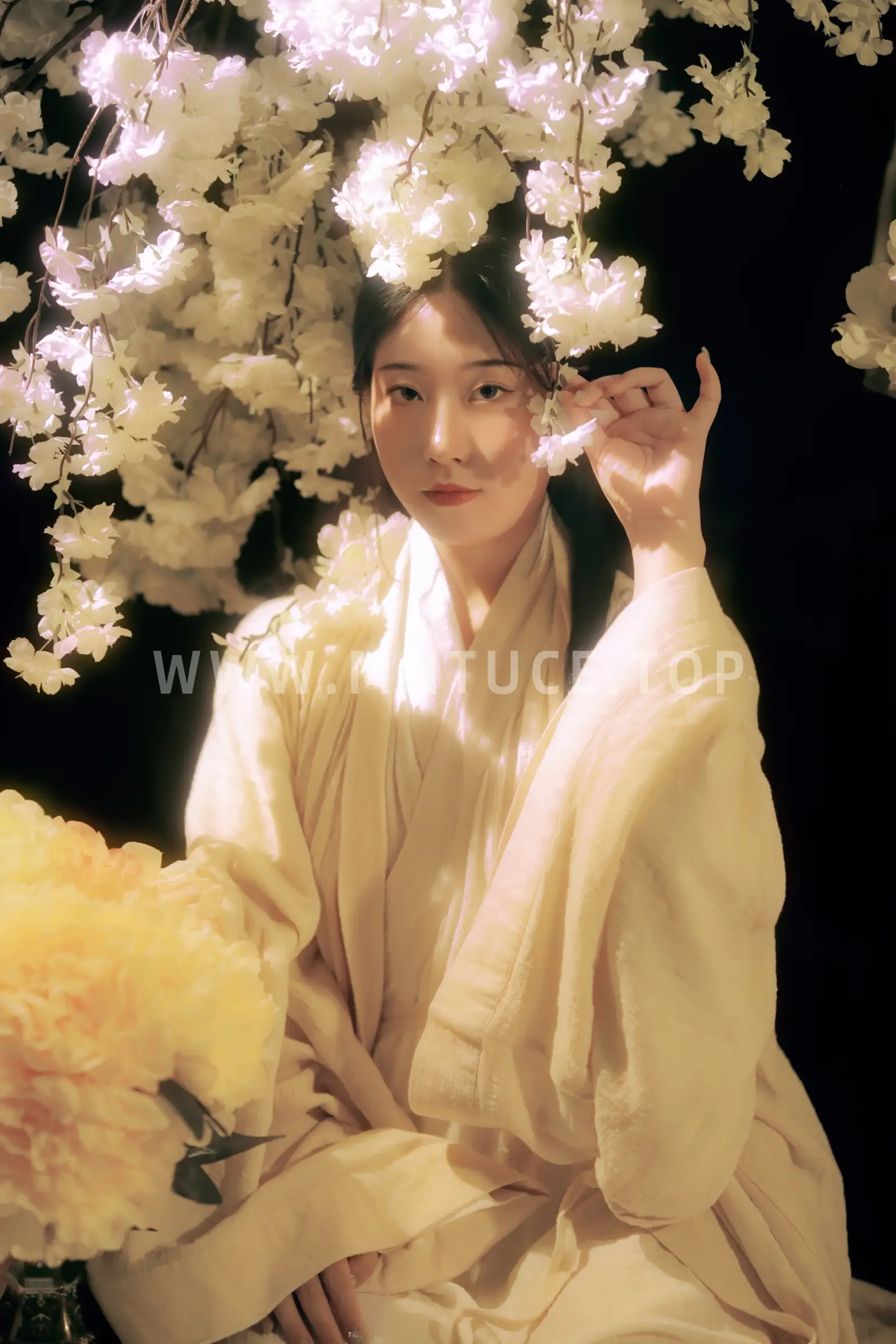 [艺图语] 2022.09.02 Vol.1852 – 入梦 模特合集#[20P]-8