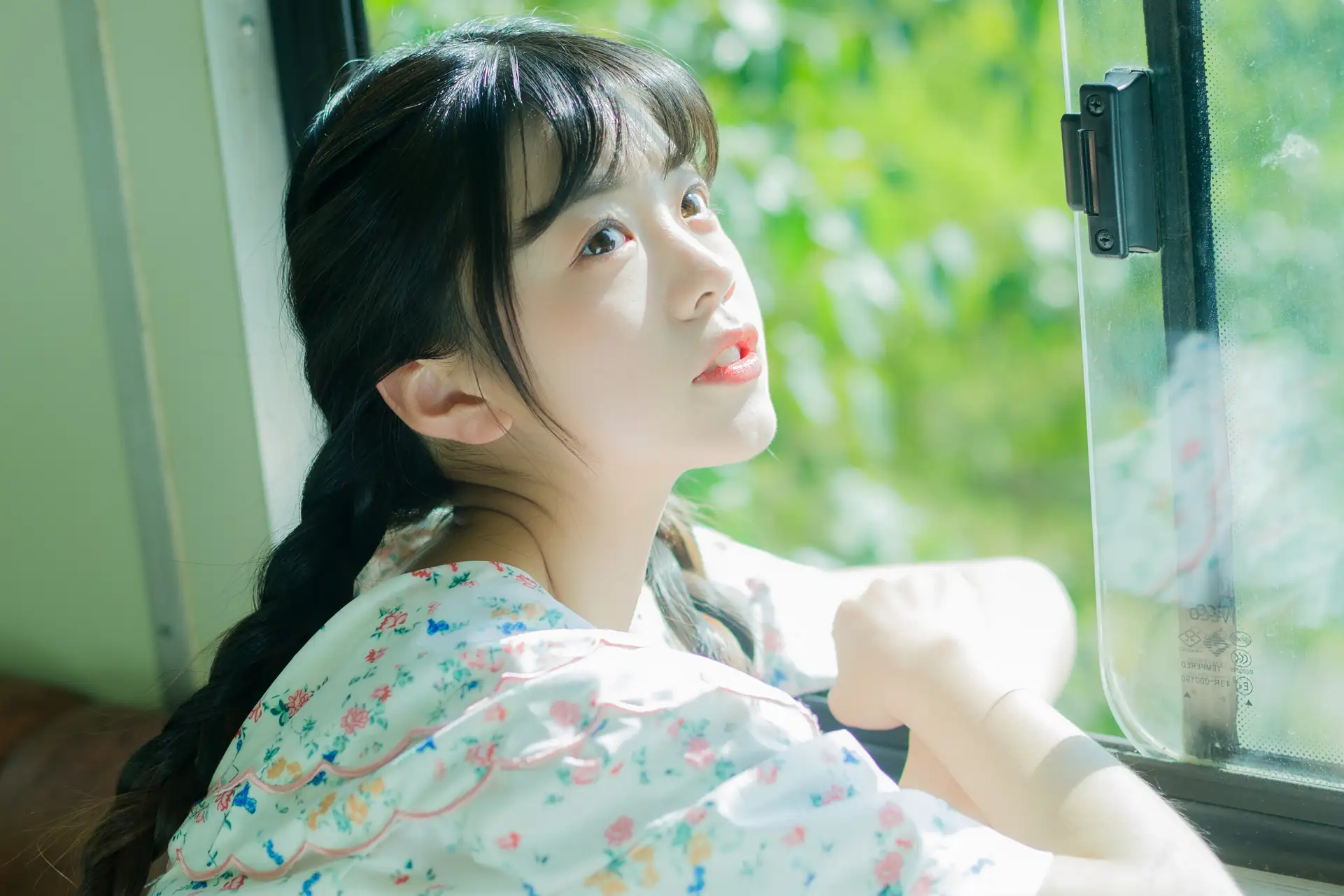 [艺图语] 2022.09.11 Vol.1922 – 藏在巴士角落的快乐 可爱泡泡呀#[28P]-2