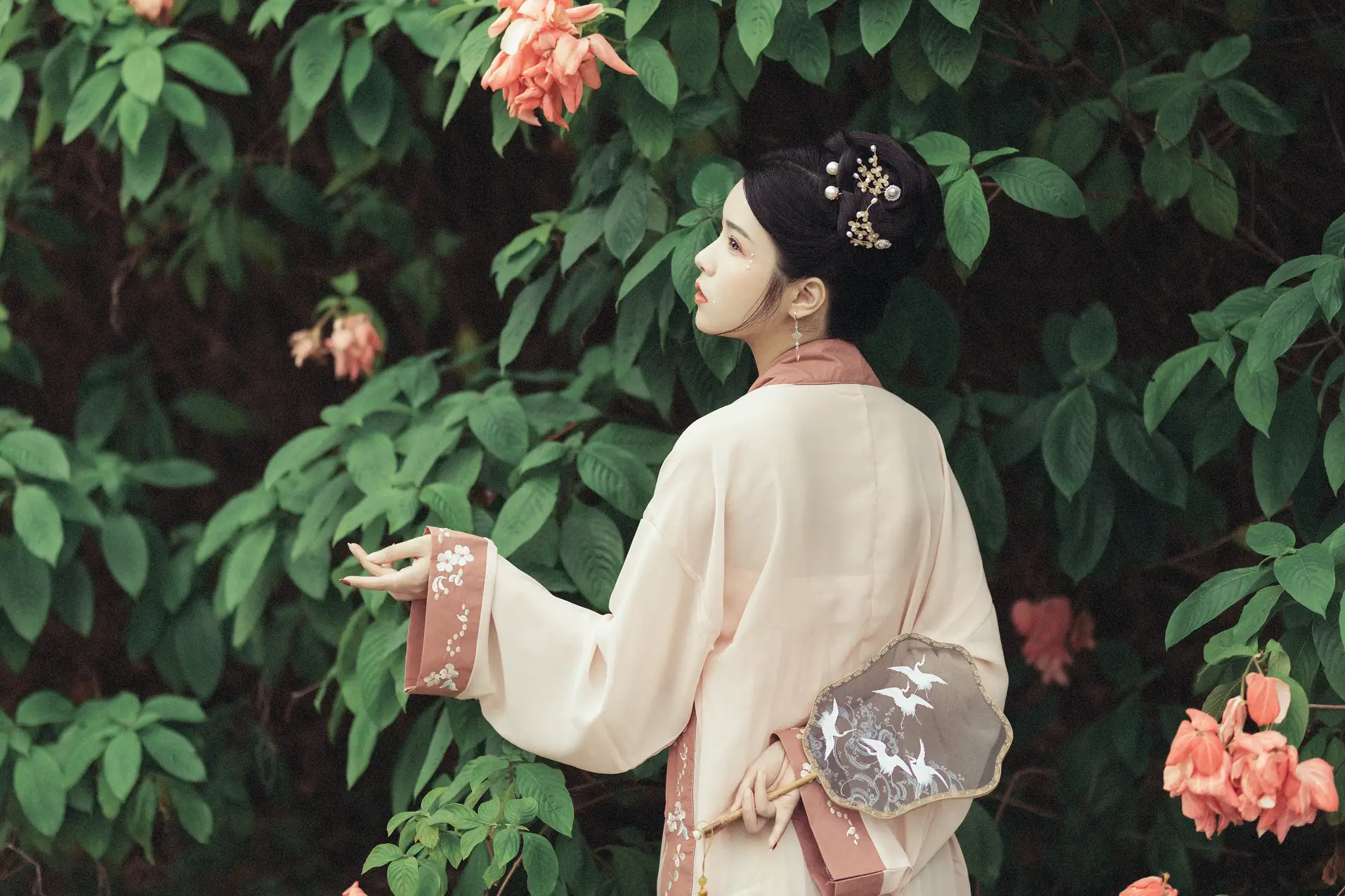 [艺图语] 2022.01.04 Vol.583 – 花期不待 三重子#[27P]-20