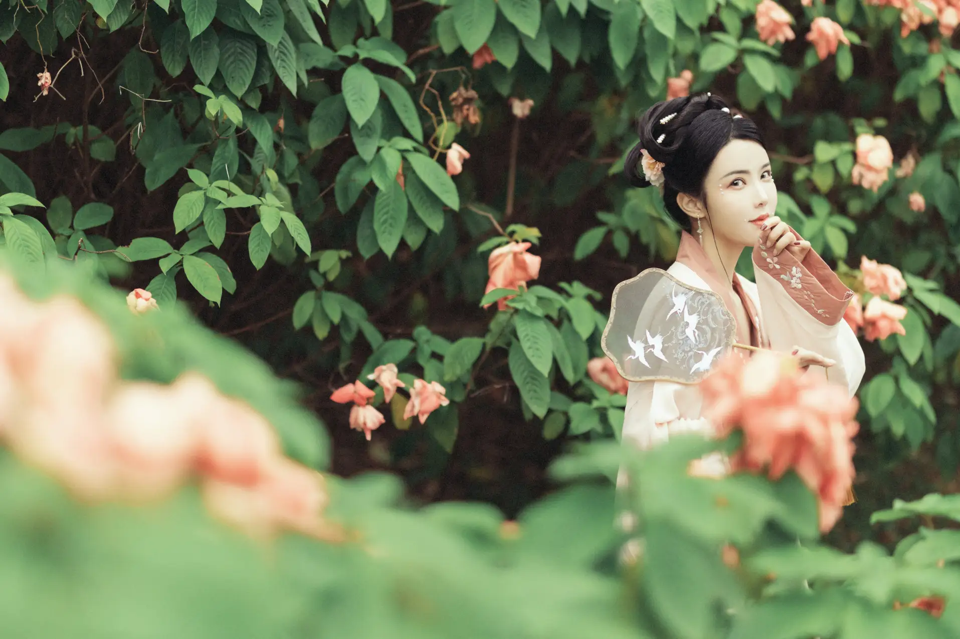 [艺图语] 2022.01.04 Vol.583 – 花期不待 三重子#[27P]-22