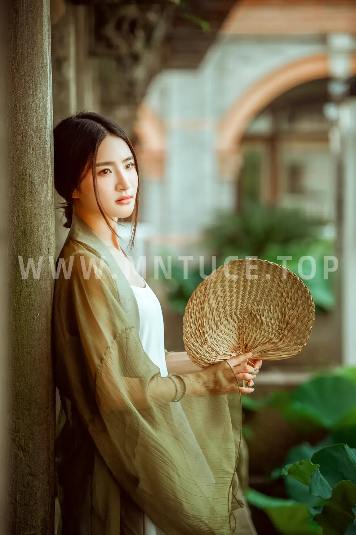 [艺图语] 2022.08.07 Vol.1643 – 荷韵 Smile#[39P]-6