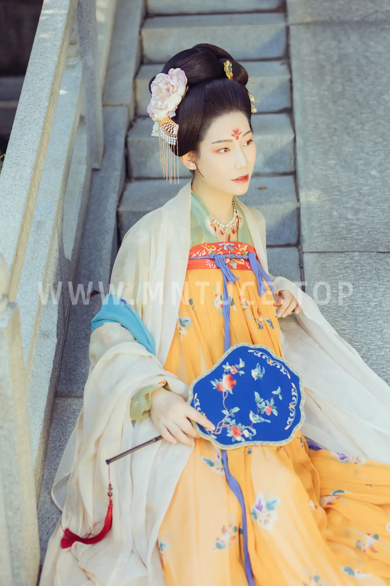 [艺图语] 2021.10.25 Vol.388 – 虞美人 筱谖#[22P]-19
