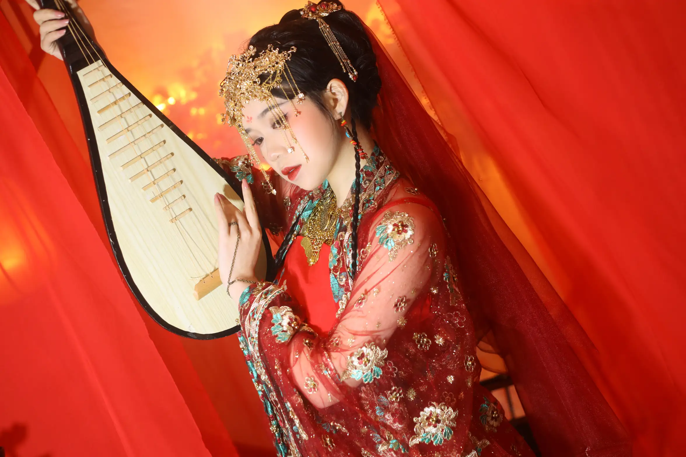 [艺图语] 2022.08.31 Vol.1839 – 异域舞姬 一只高高#[22P]-9