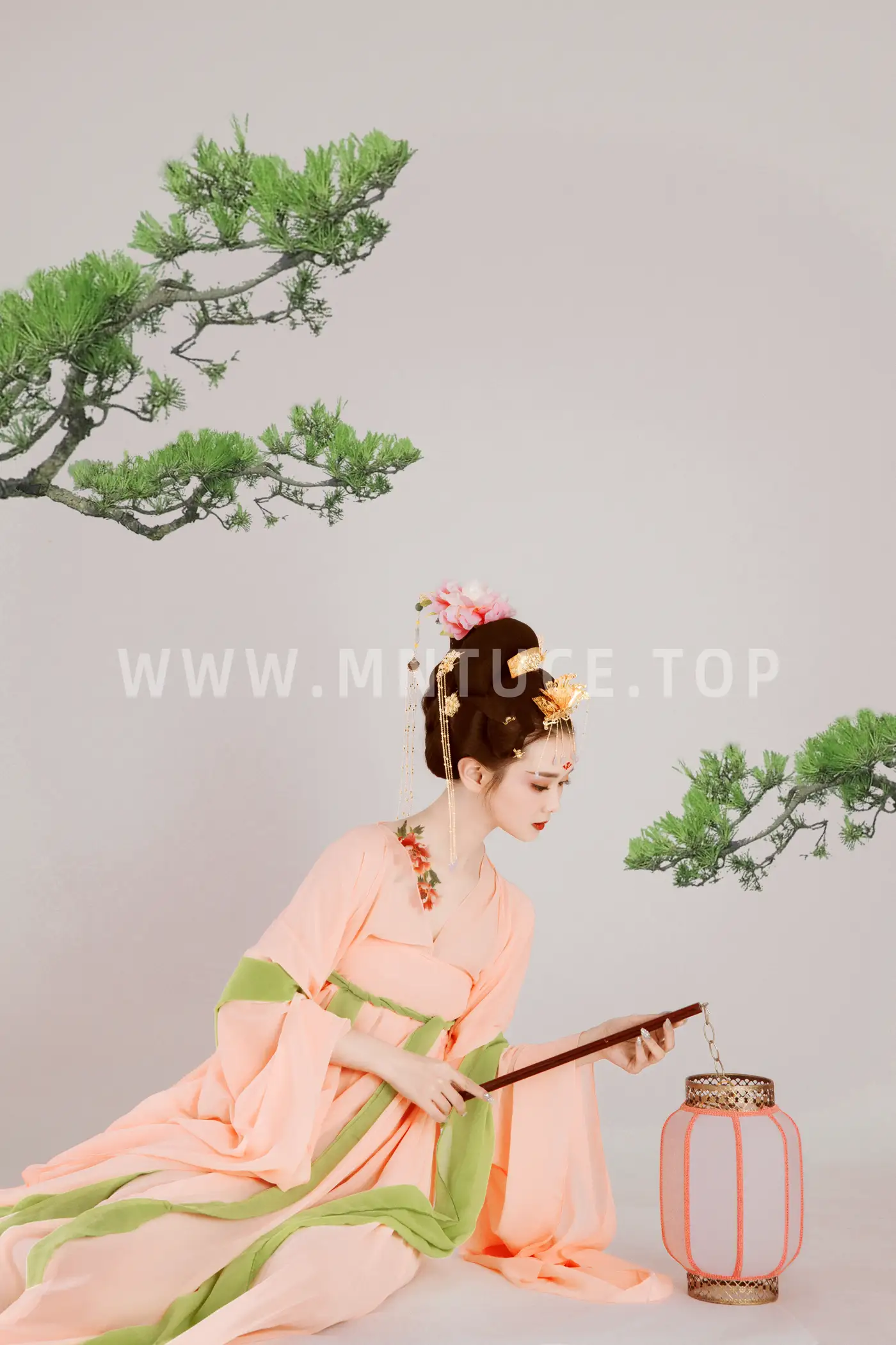 [艺图语] 2022.01.20 Vol.684 – 霓裳 欣宝#[30P]-10