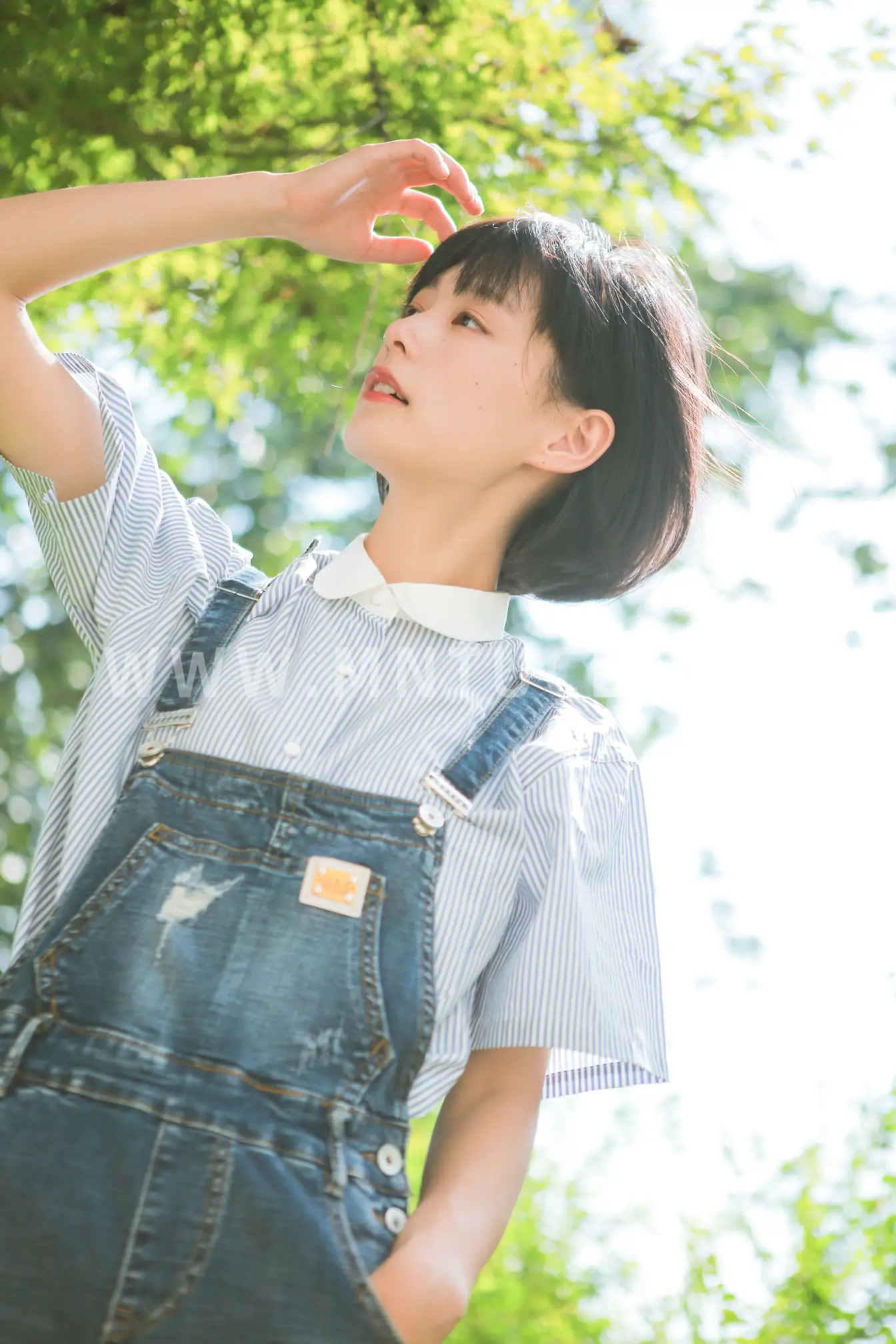 [艺图语] 2022.06.02 Vol.1062 – 去拥抱一夏天的风 万粘青#[30P]-14