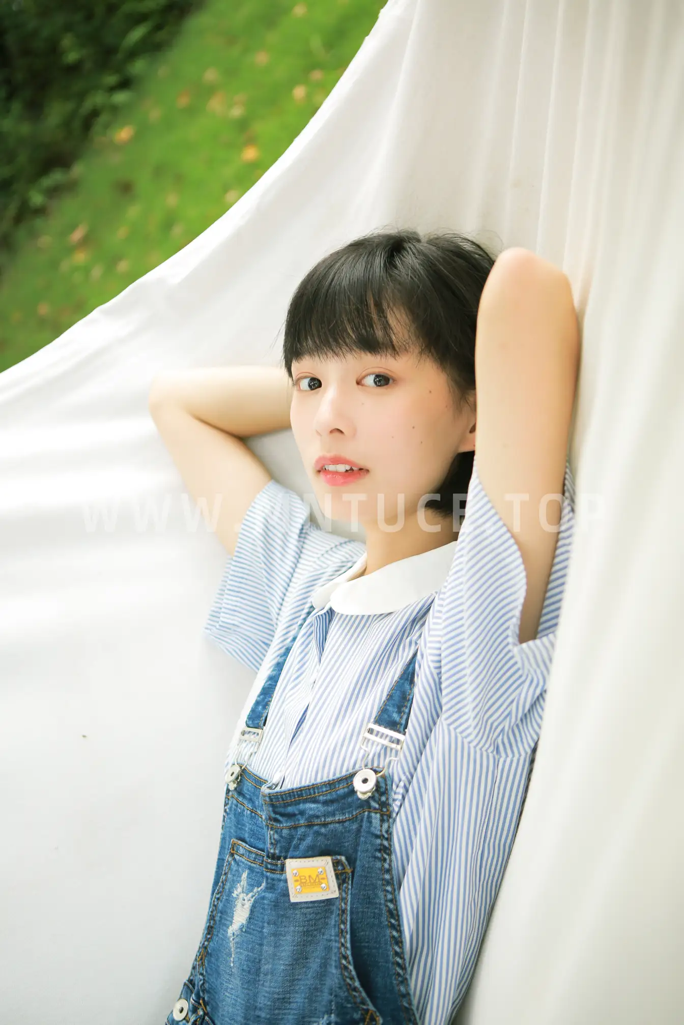[艺图语] 2022.06.02 Vol.1062 – 去拥抱一夏天的风 万粘青#[30P]-28