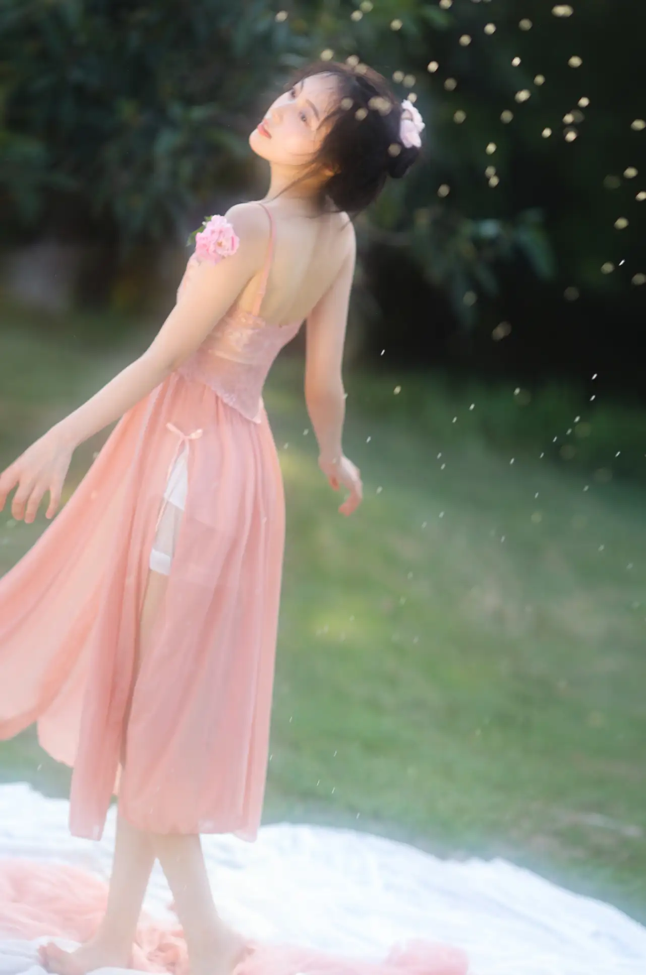[艺图语] 2022.07.30 Vol.1583 – 听雨 常欣悦cxy#[27P]-1