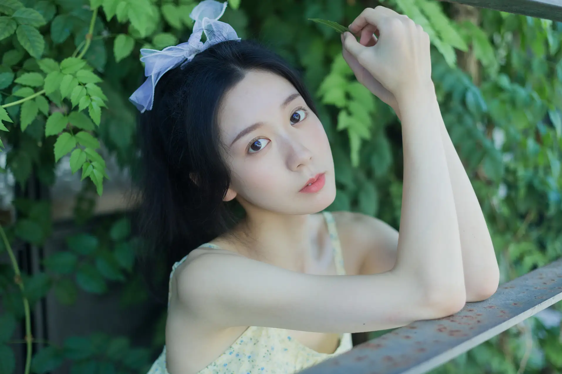 [艺图语] 2022.08.18 Vol.1732 – 夏日凌霄 饲猫少女 饲猫少女-#[33P]-20