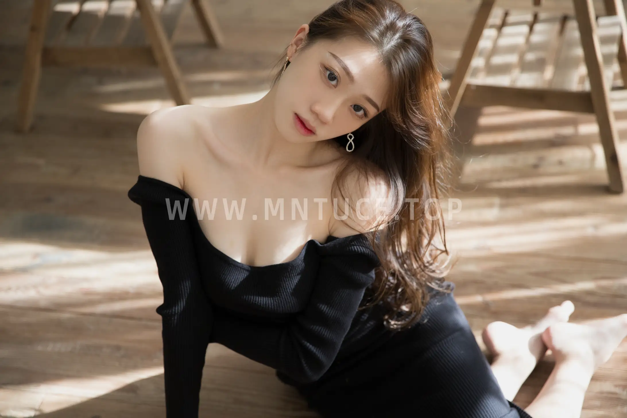 [艺图语] 2021.09.23 Vol.310 – 青春底色 一朵大晶晶#[25P]-9