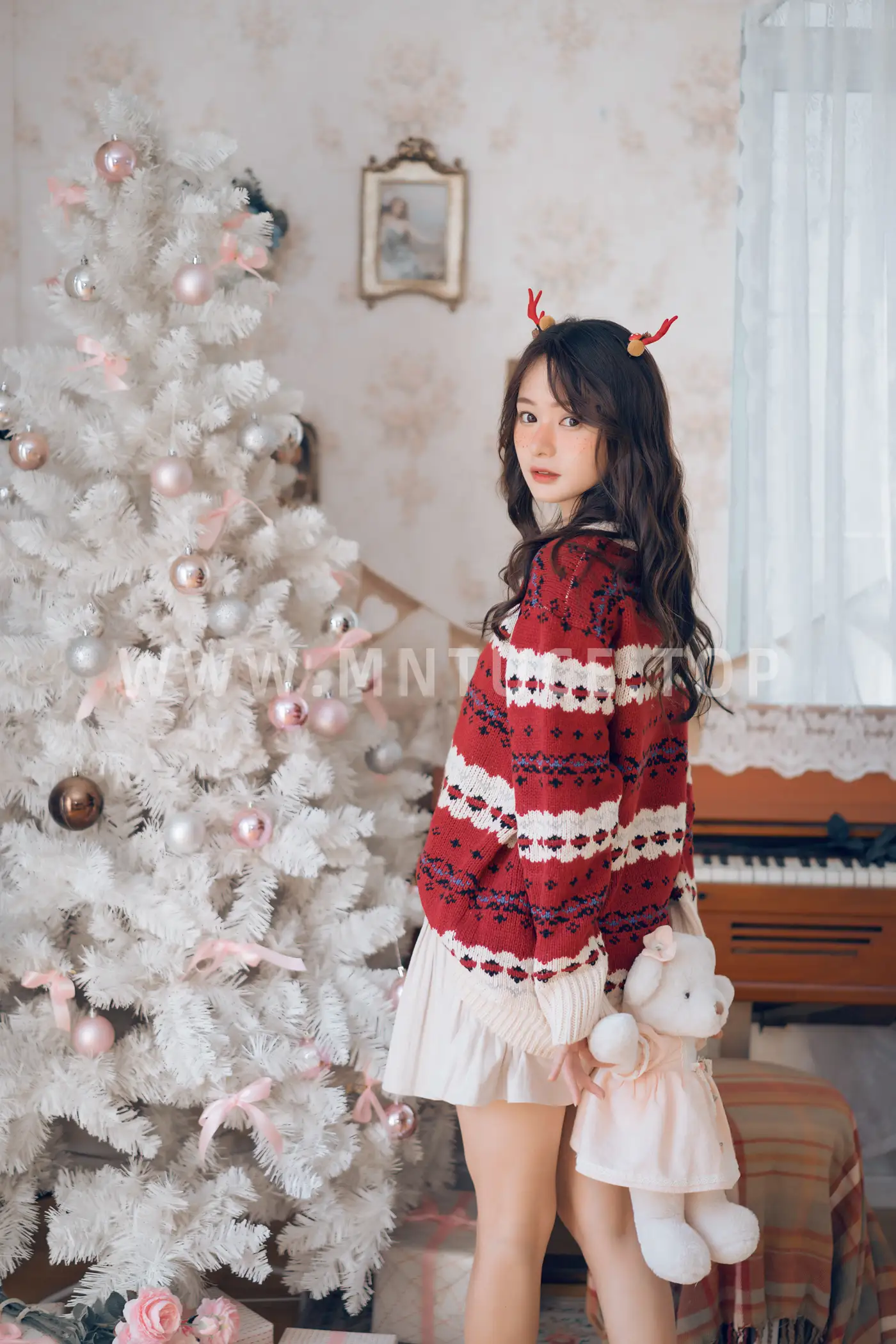 [艺图语] 2022.02.13 Vol.796 – 心田花房 乐丝#[24P]-10