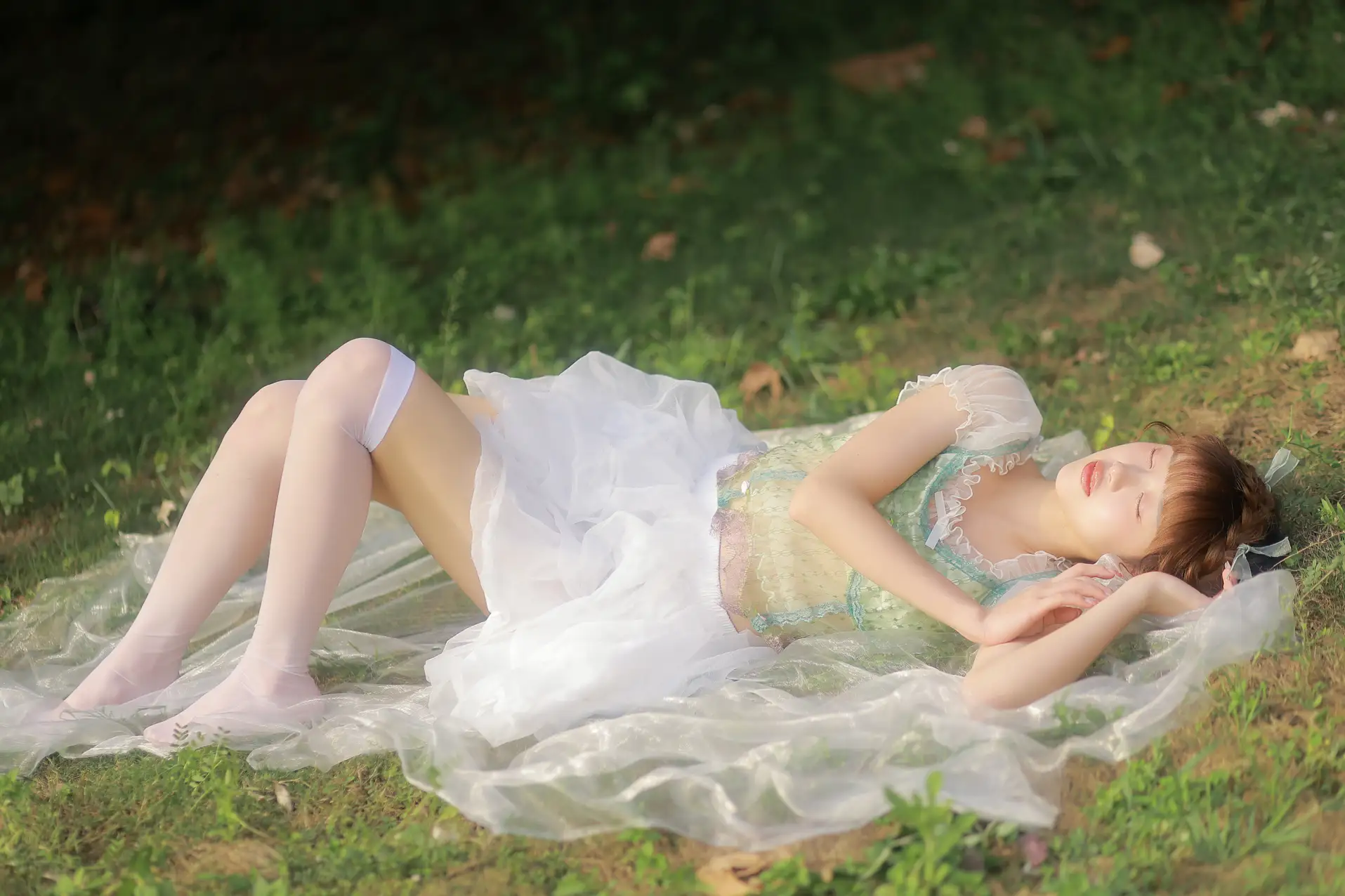 [YITUYU] 2022.09.13 VOL.1943 -To hide the dream into the leaves- goldfishyu#[22P]-2