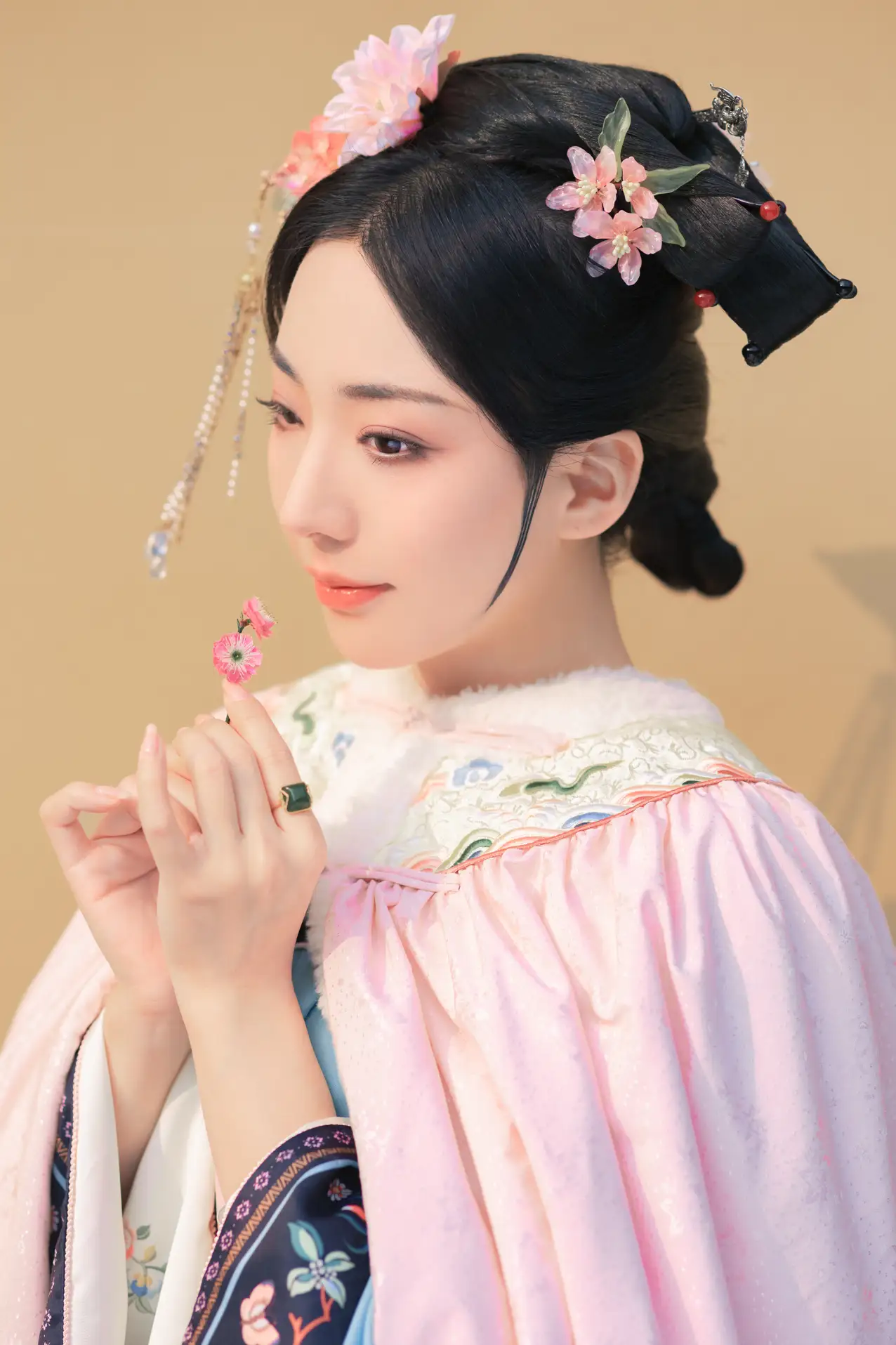 [艺图语] 2022.06.06 Vol.1101 – 探梅 是真的南渊#[43P]-25