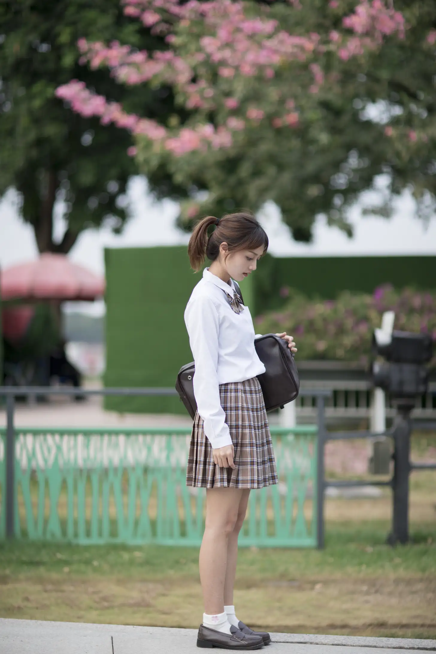 [艺图语] 2021.09.30 Vol.330 – 站台 雨文#[23P]-10