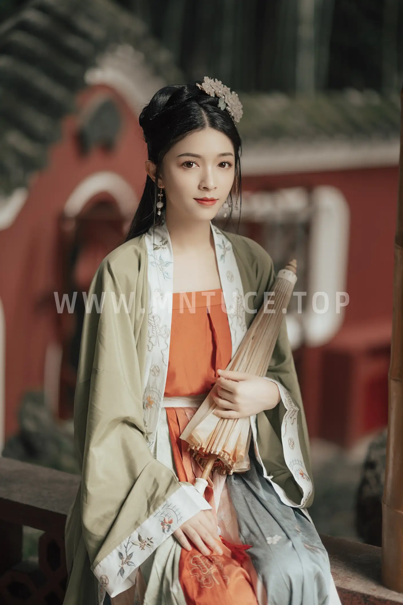 [艺图语] 2022.07.12 Vol.1454 – 入江南 辛冉#[33P]-19
