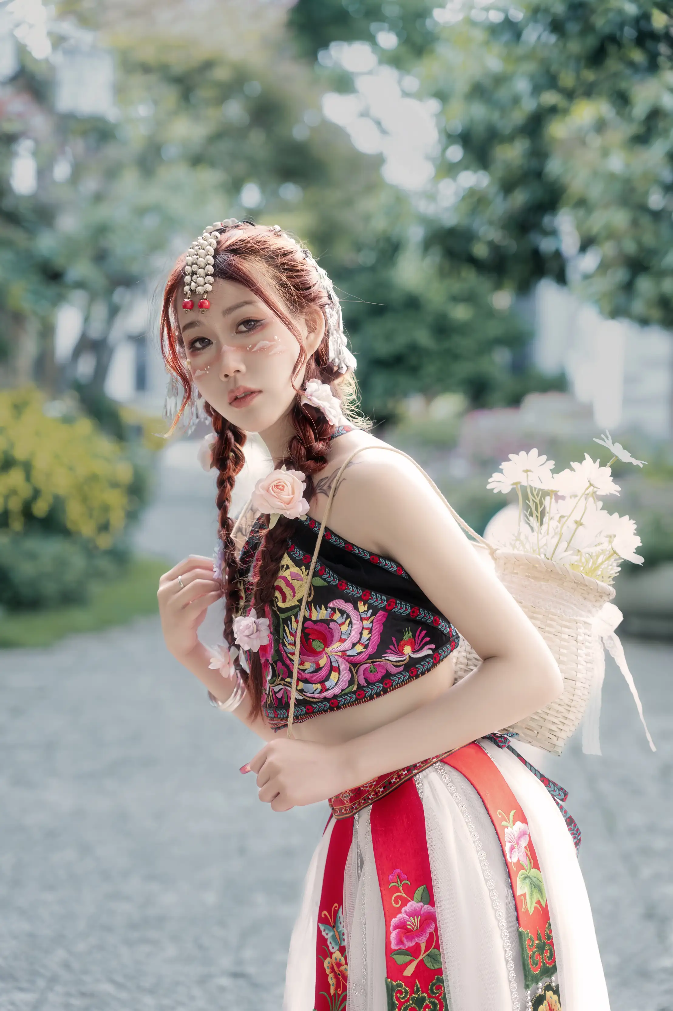[艺图语] 2022.07.02 Vol.1355 – 蔷薇少女 邓娃儿#[28P]-11