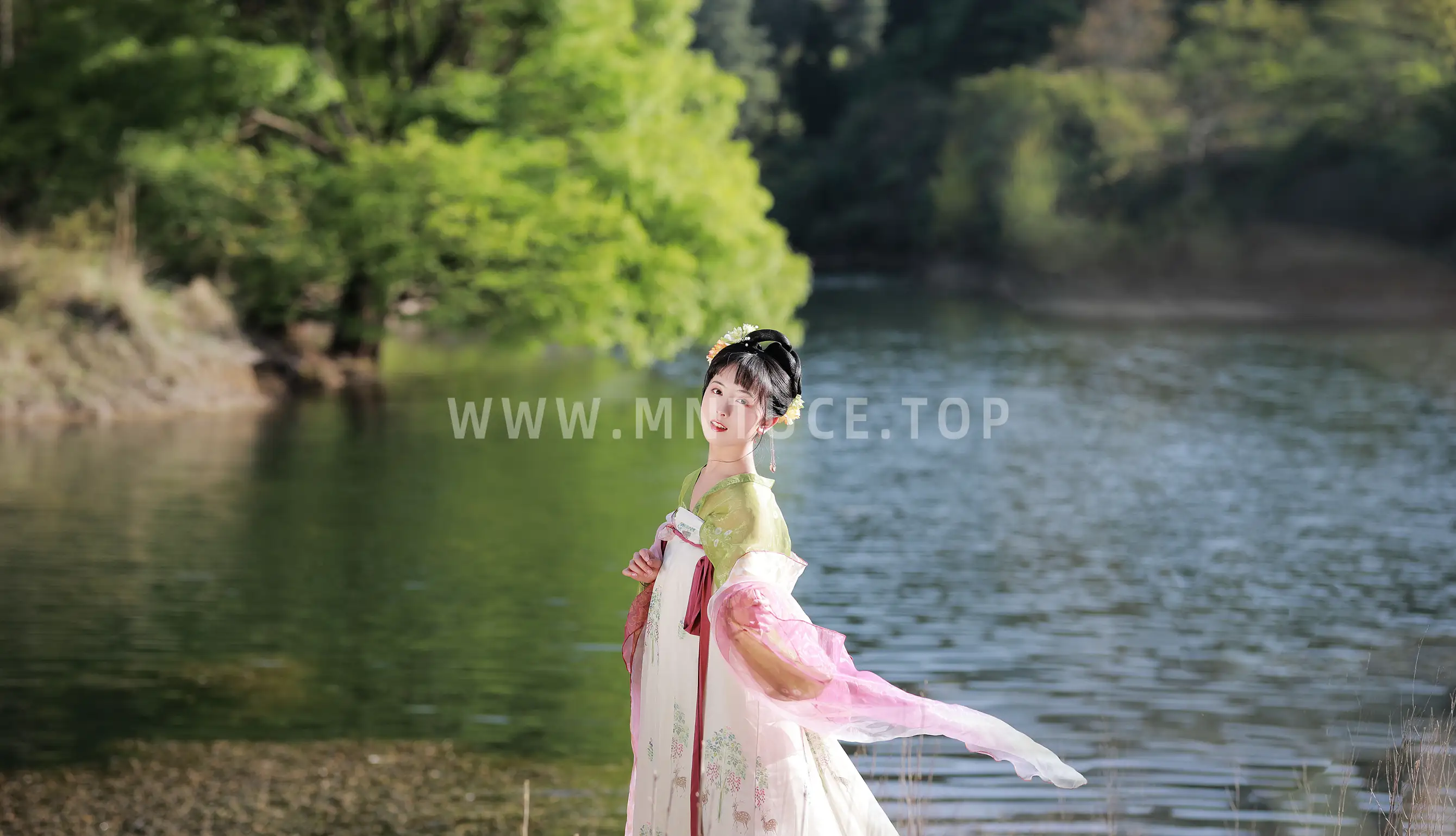 [艺图语] 2022.07.03 Vol.1368 – 桃红柳绿 顺锦#[20P]-19