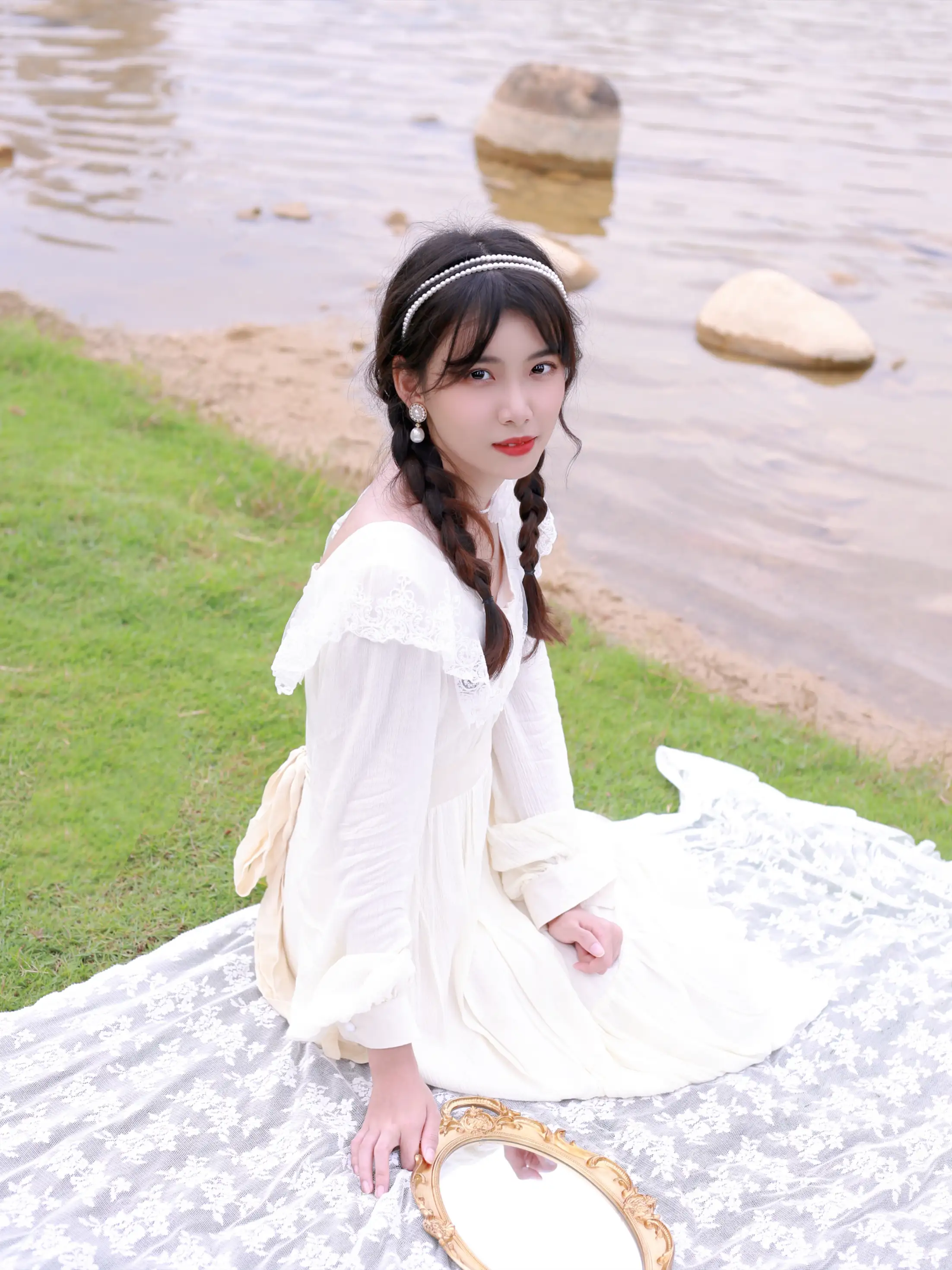 [艺图语] 2022.09.10 Vol.1919 – 温柔少女 小愉不是鱼#[24P]-17