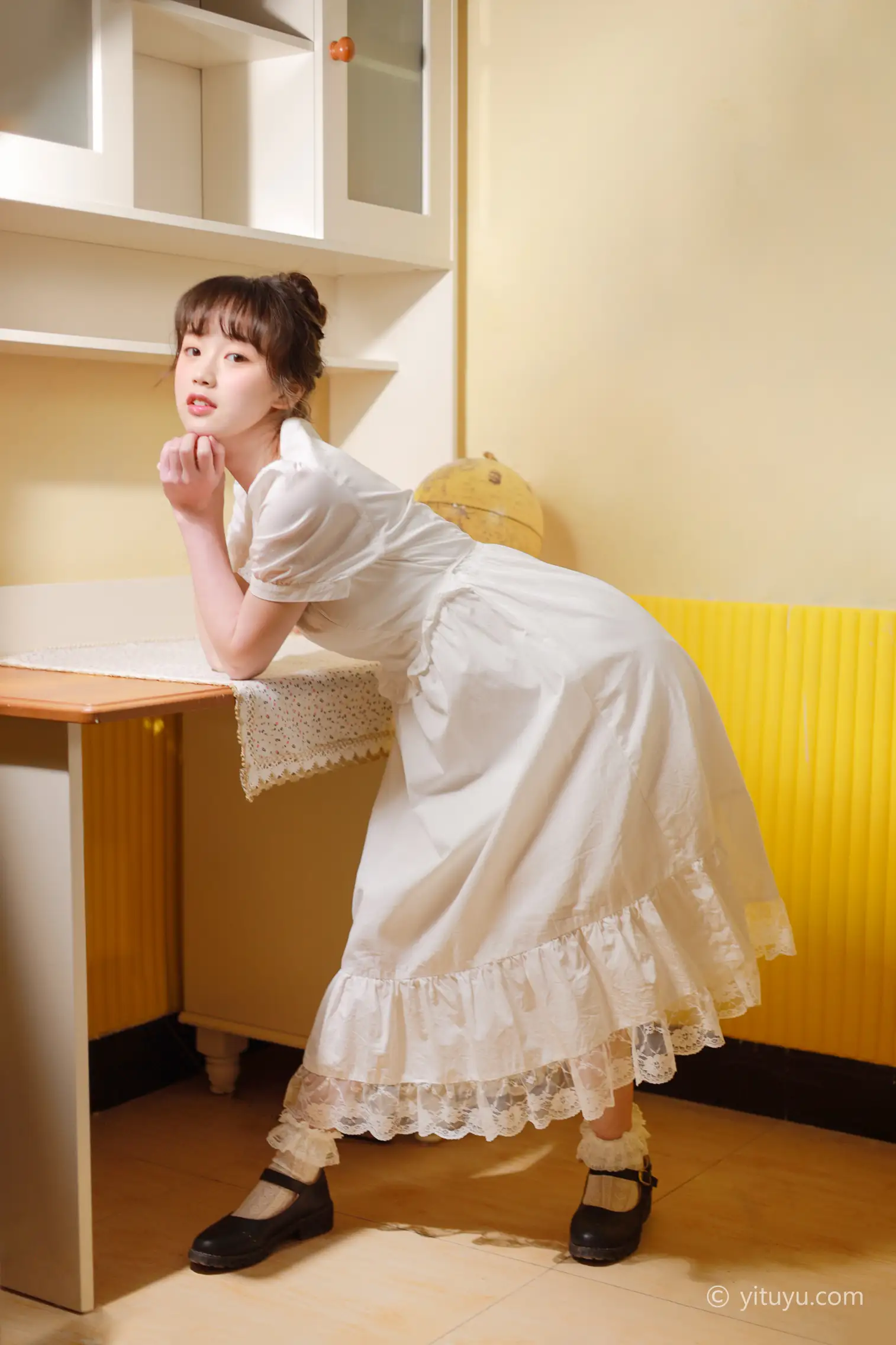 [艺图语] 2021.04.23 Vol.044 – 放学后 柚子#[38P]-1
