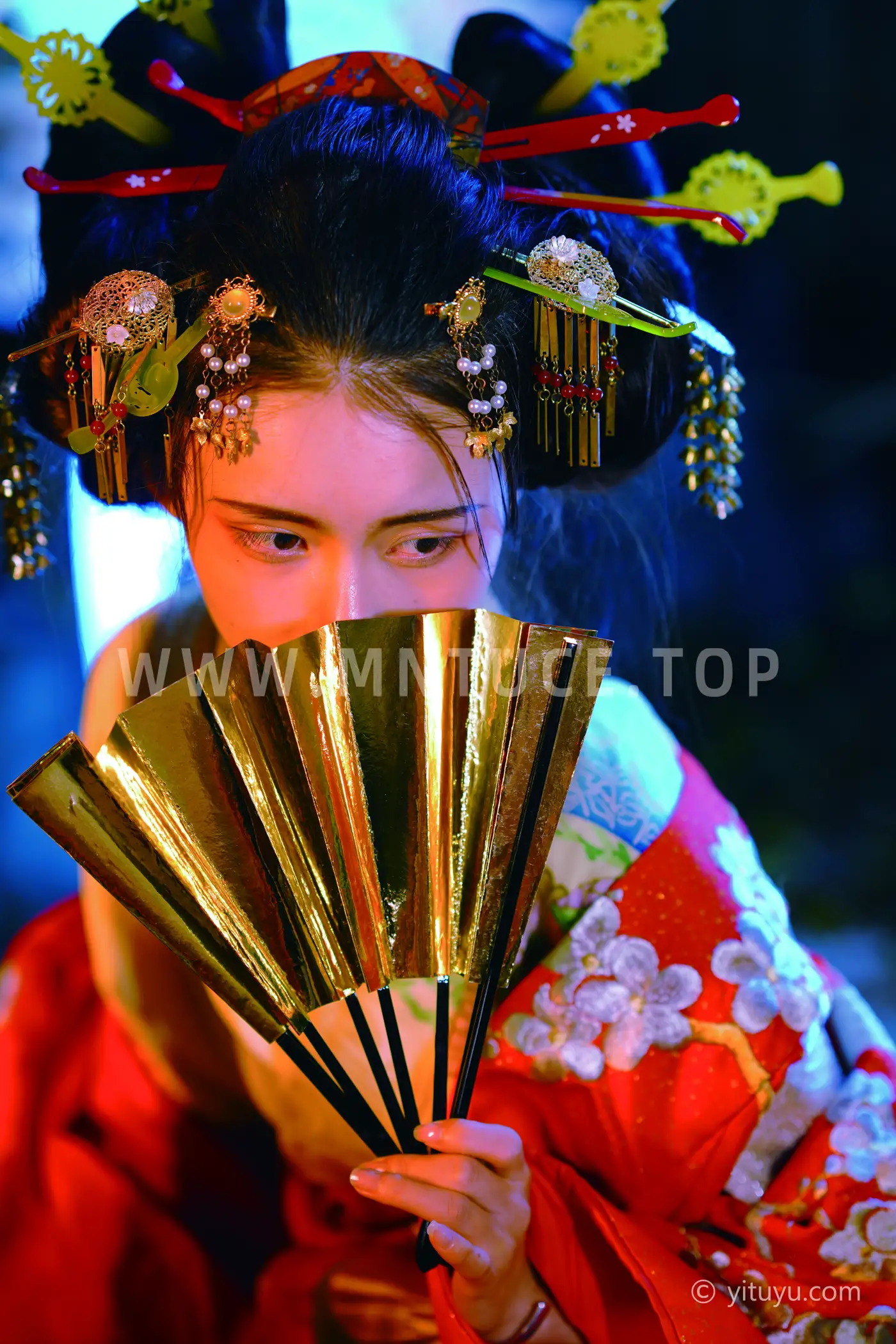 [艺图语] 2021.07.12 Vol.089 – 洛阳花魁 小圆#[40P]-6