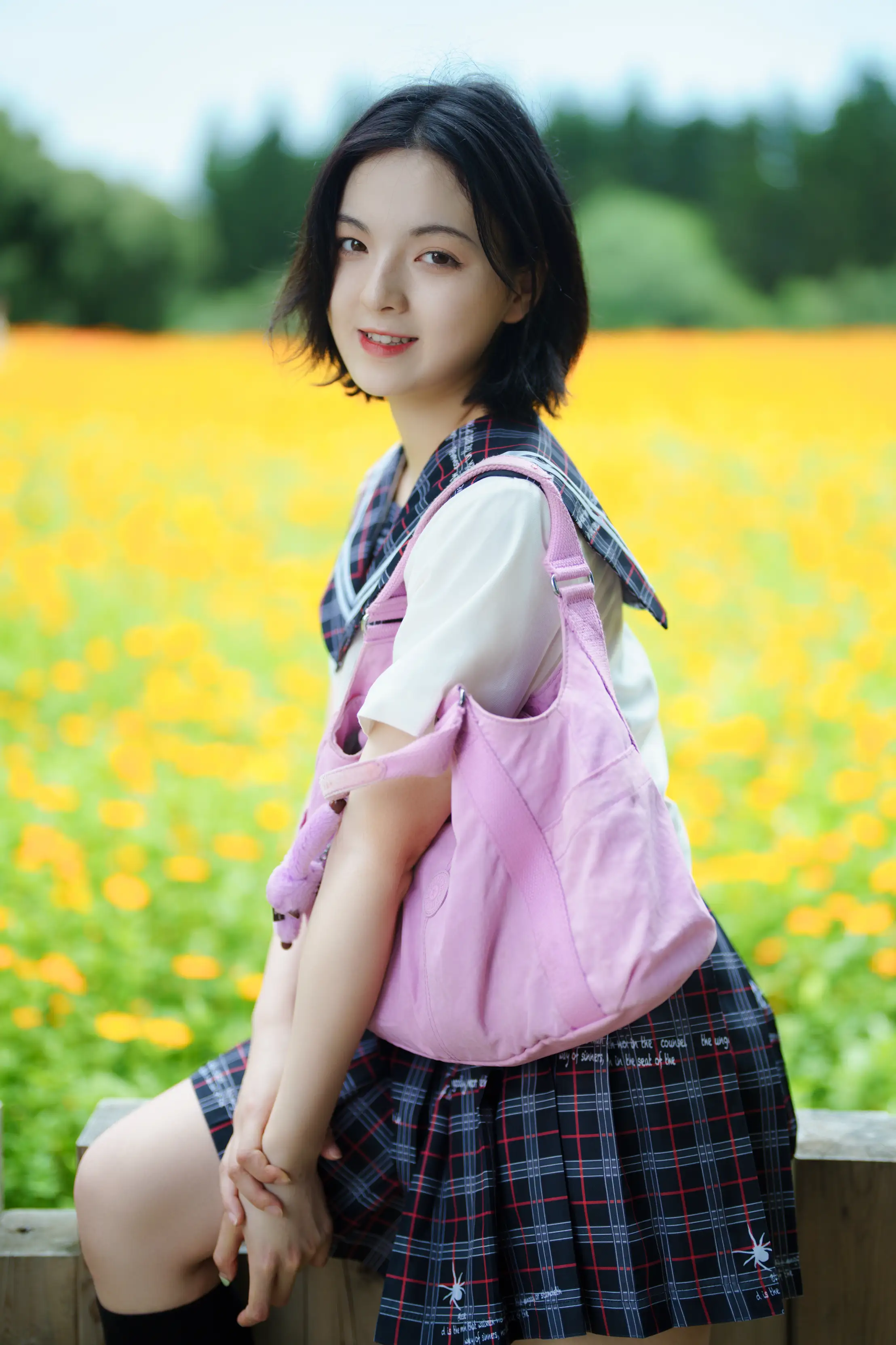[艺图语] 2021.11.12 Vol.441 – 花田里的JK少女 dudu#[51P]-23