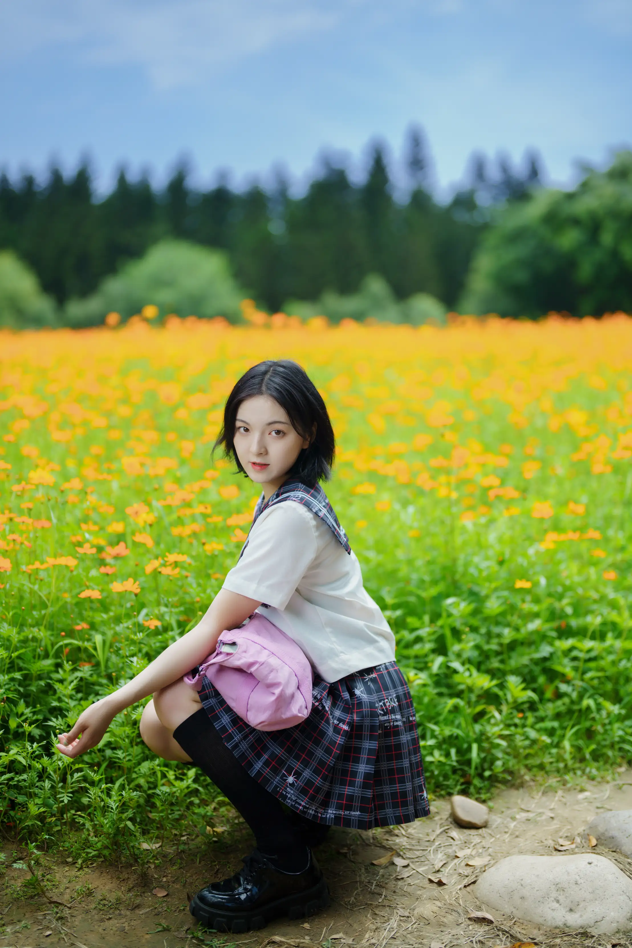 [艺图语] 2021.11.12 Vol.441 – 花田里的JK少女 dudu#[51P]-26