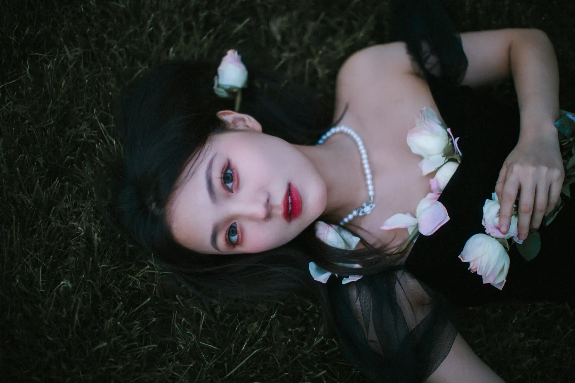 [艺图语] 2022.07.14 Vol.1475 – 少女与花 夏芸是只小考拉#[25P]-17