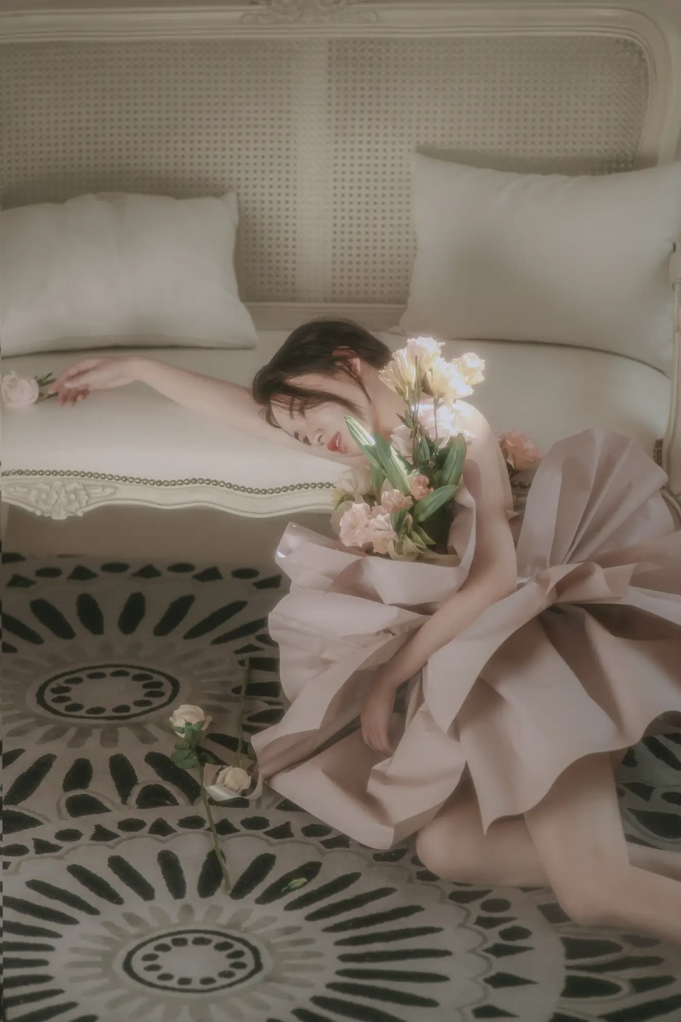 [艺图语] 2022.07.02 Vol.1353 – 花与少女 小朱#[36P]-23
