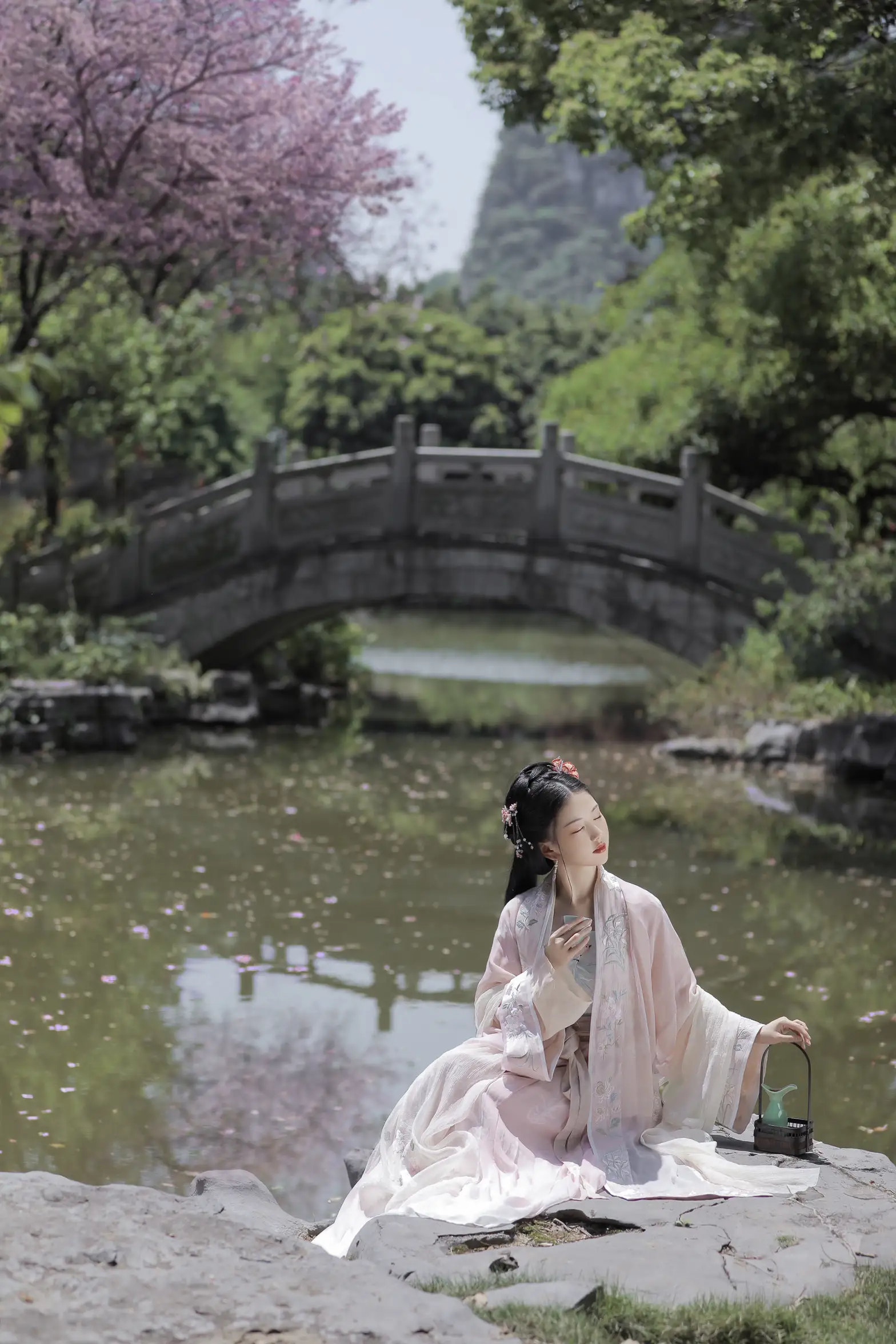 [艺图语] 2022.06.03 Vol.1070 – 落花风 酸辣湯兒#[27P]-9