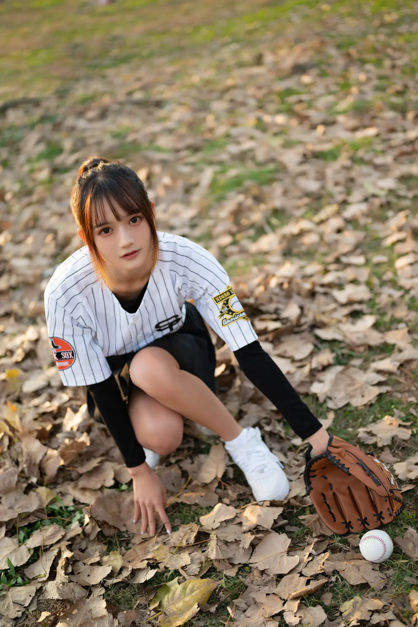 [艺图语] 2022.07.07 Vol.1401 – 棒球少女 兔子Zzz不吃胡萝卜#[37P]-13