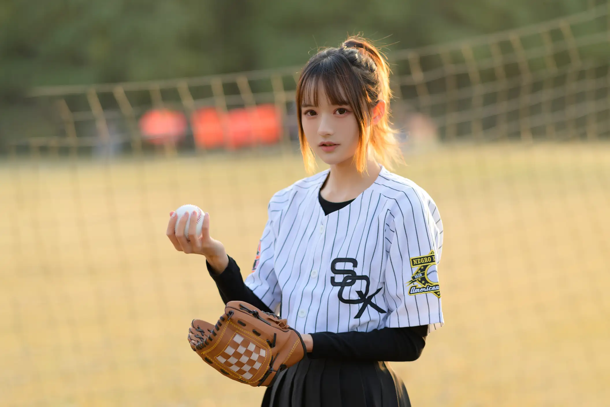 [艺图语] 2022.07.07 Vol.1401 – 棒球少女 兔子Zzz不吃胡萝卜#[37P]-33
