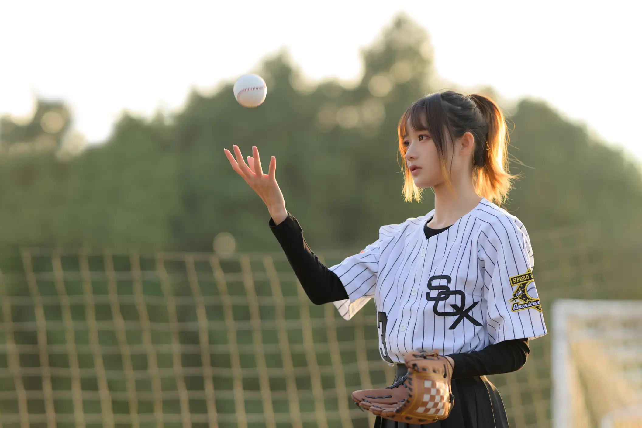 [艺图语] 2022.07.07 Vol.1401 – 棒球少女 兔子Zzz不吃胡萝卜#[37P]-35